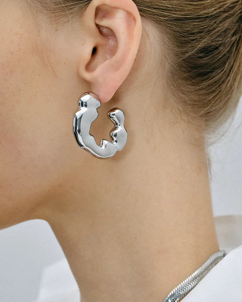 76065e0a-310d-482c-8dc5-51d4ec82a9b9-Max