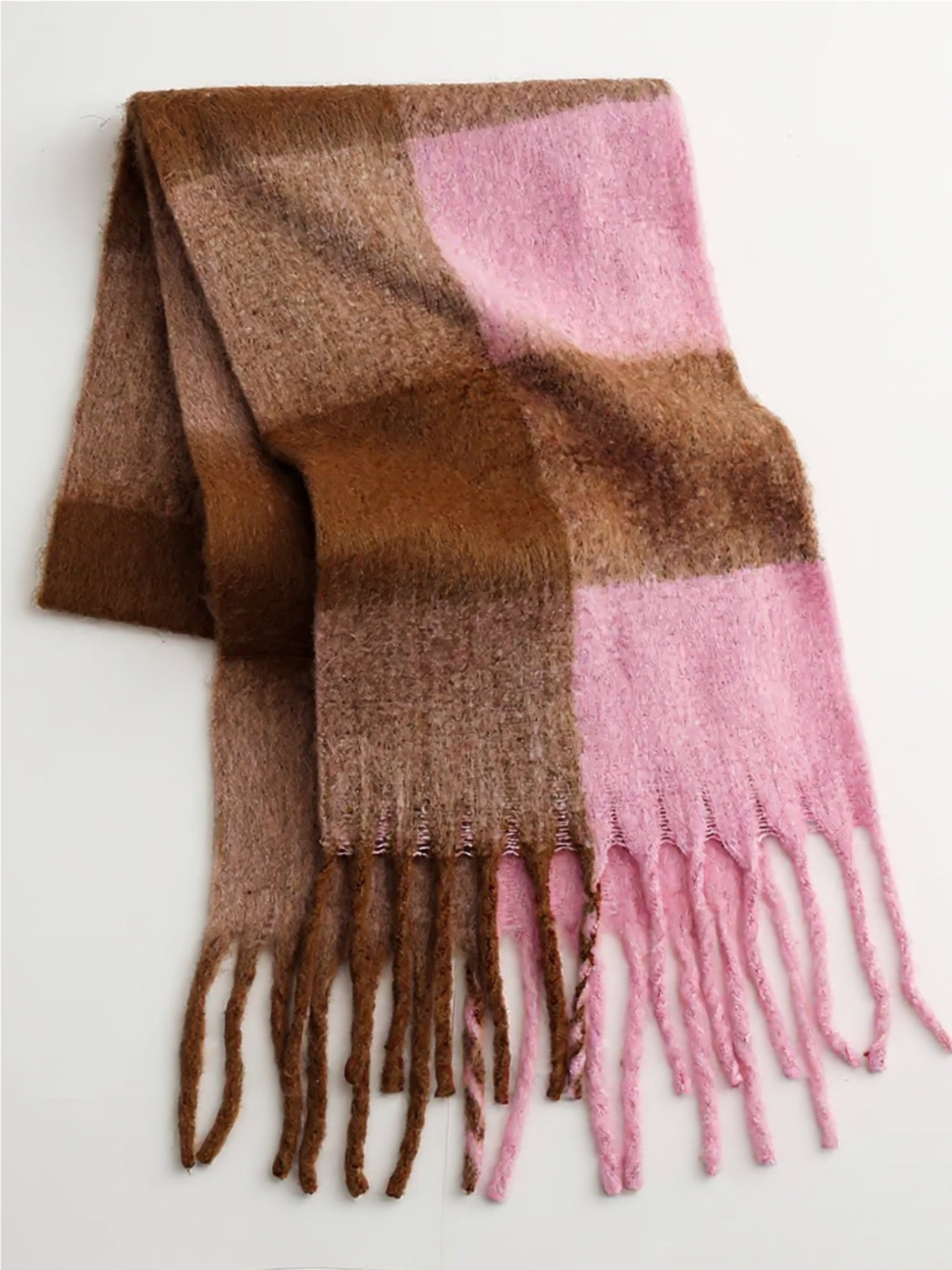 Fringe Contrast Plaid Scarf