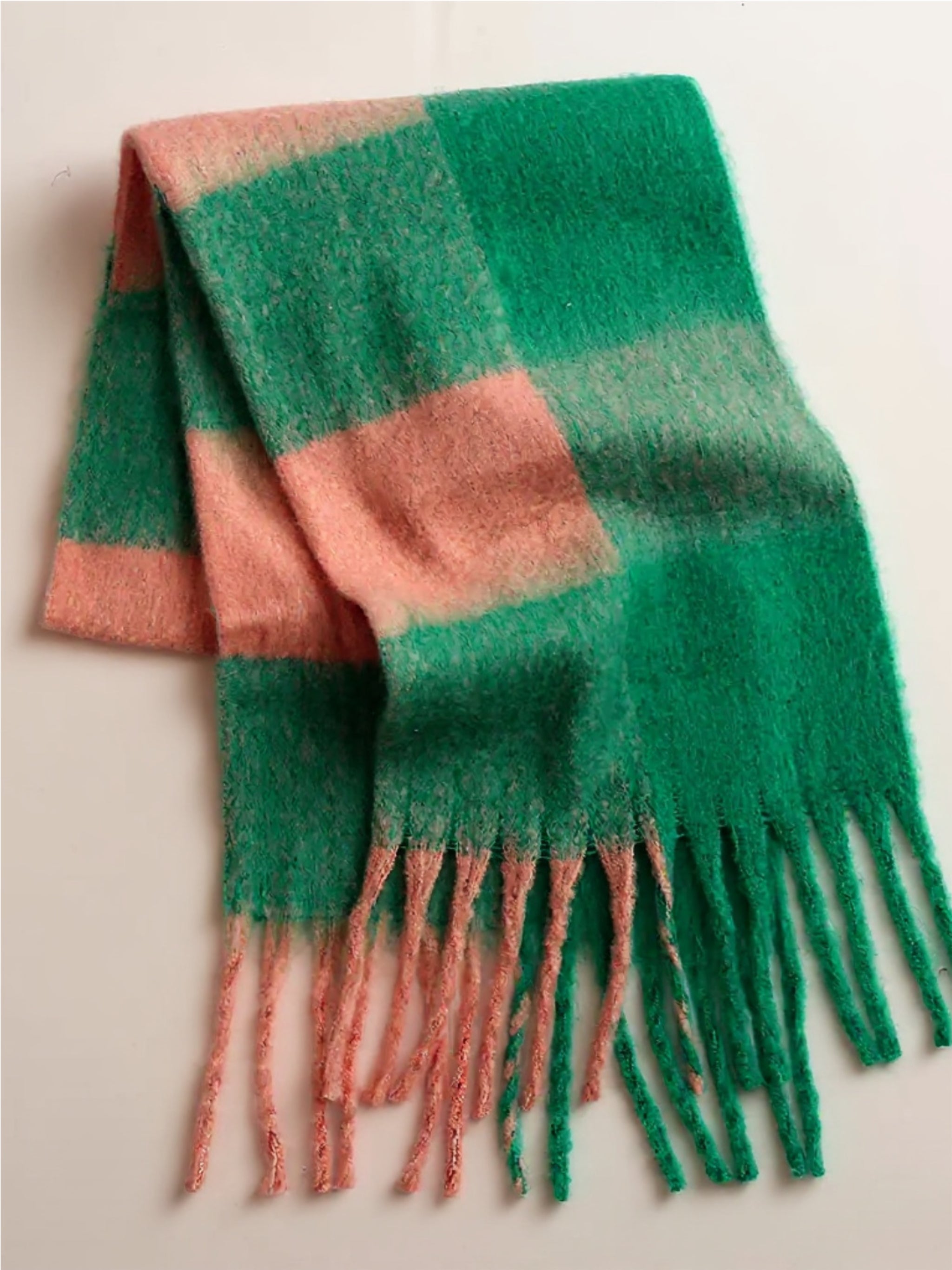 Fringe Contrast Plaid Scarf