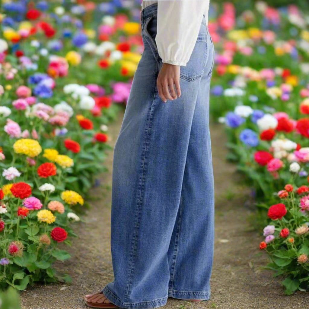 Pocketed Embroidered Wide Leg Jeans
