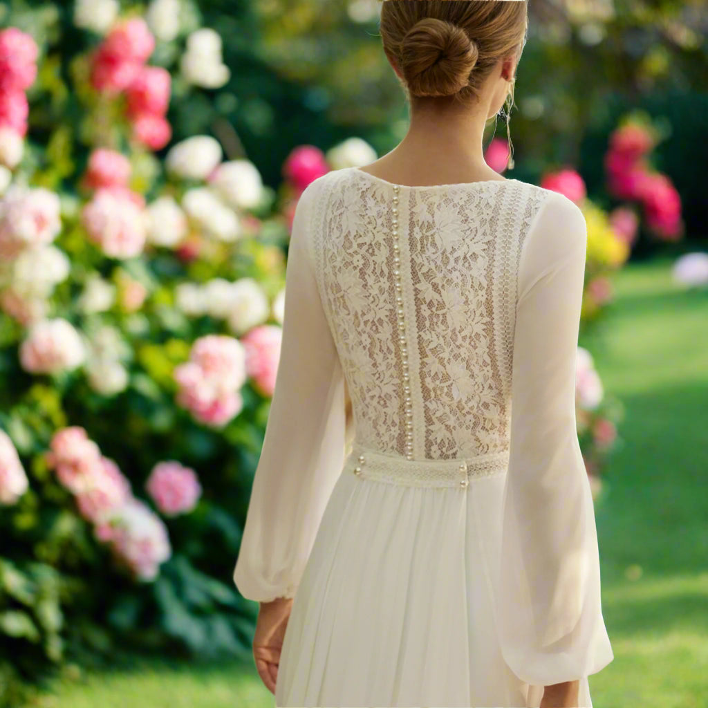 Round Neck Lace Long Sleeve Bridal Dress