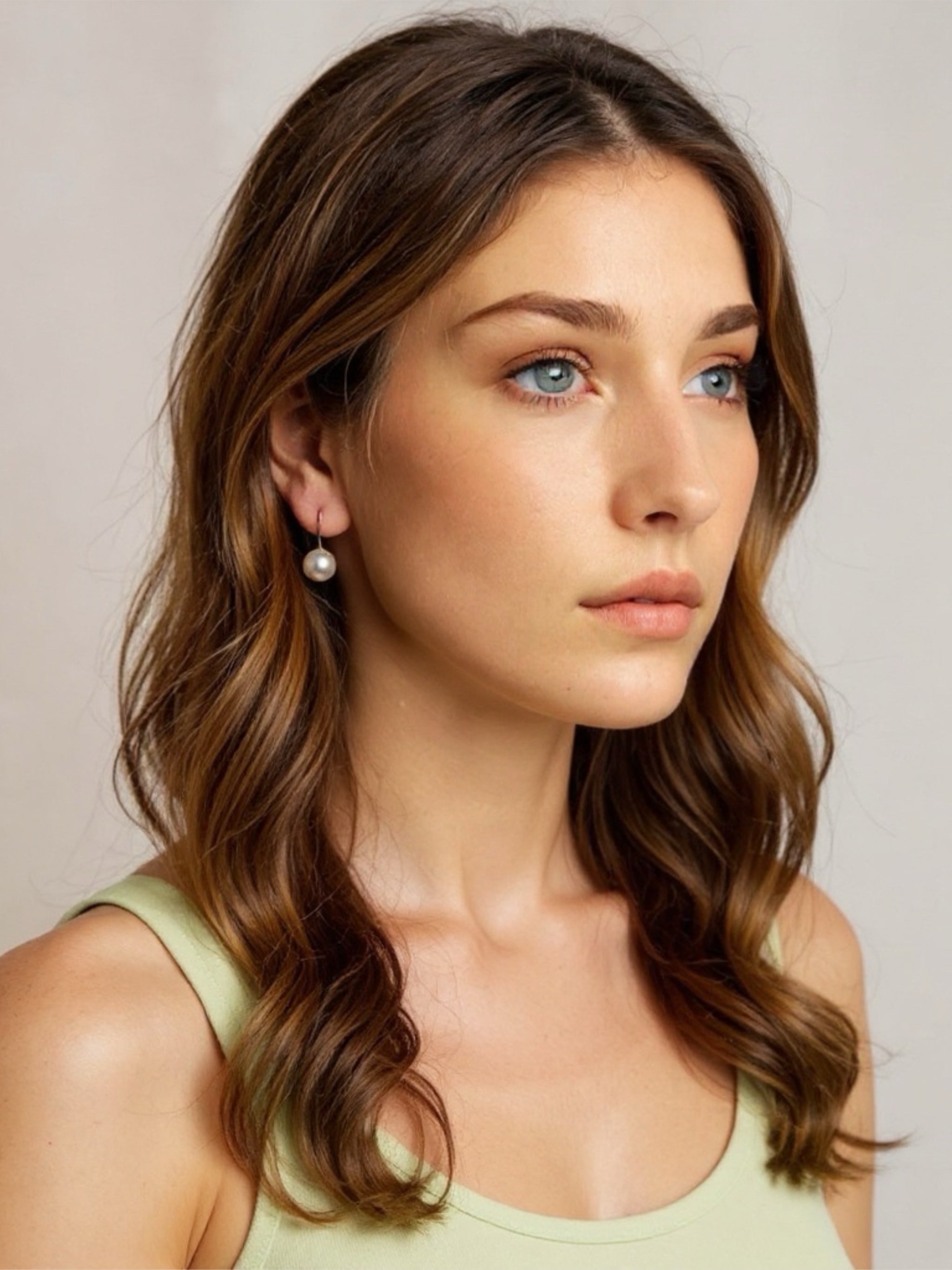 .925 Sterling Silver Pearl Ear Stud Earrings