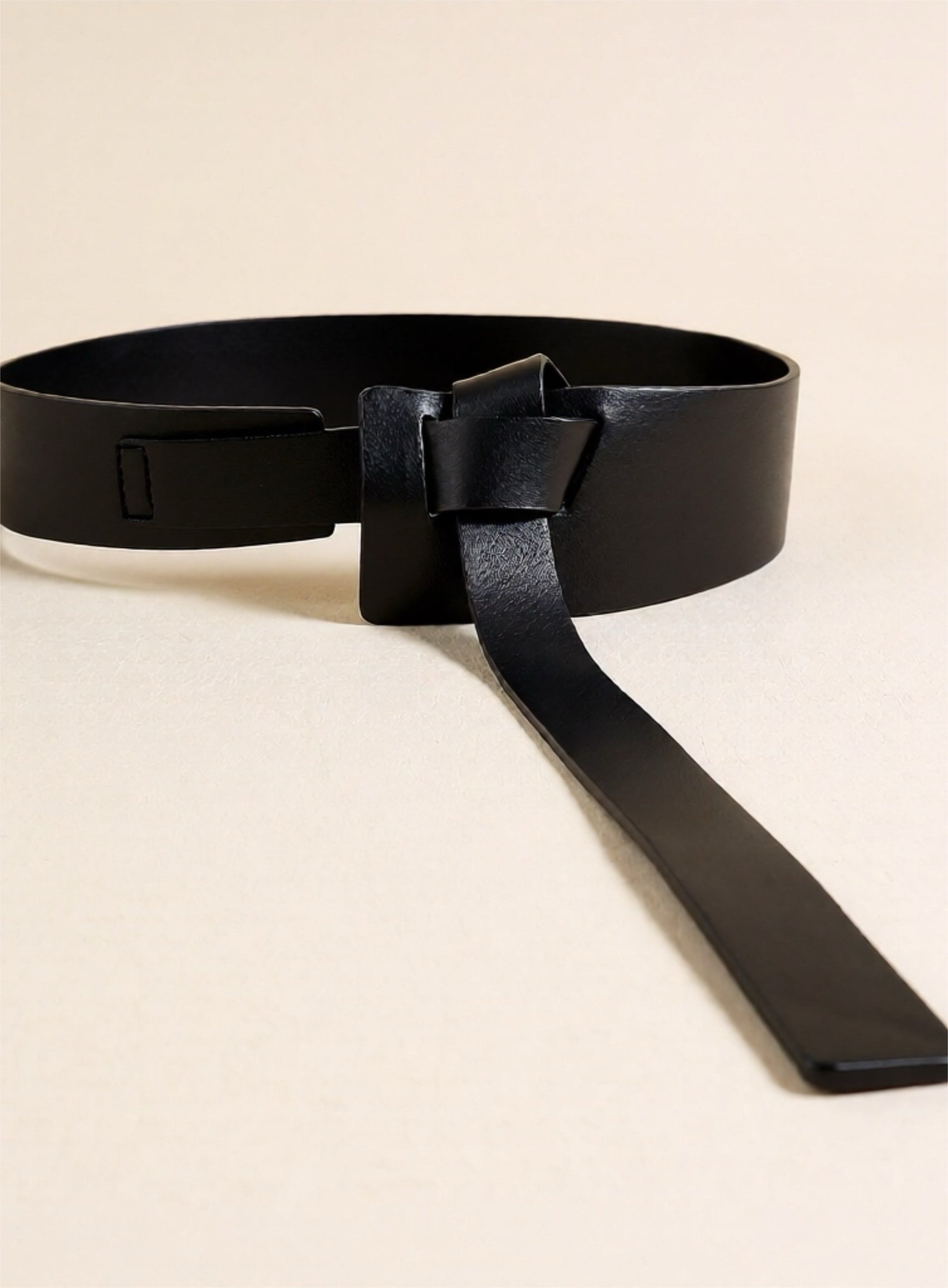 Knot Detailed Vegan Leather Belt