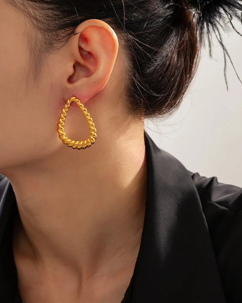 f2f486be-becf-434f-860b-3e1a599f05aa-Max