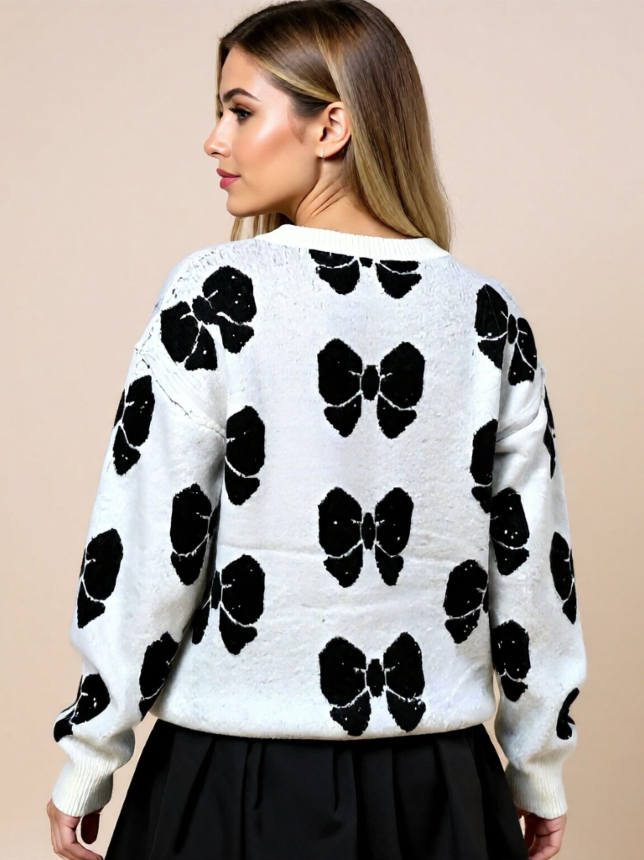 Knit Sweater with Bow Print
