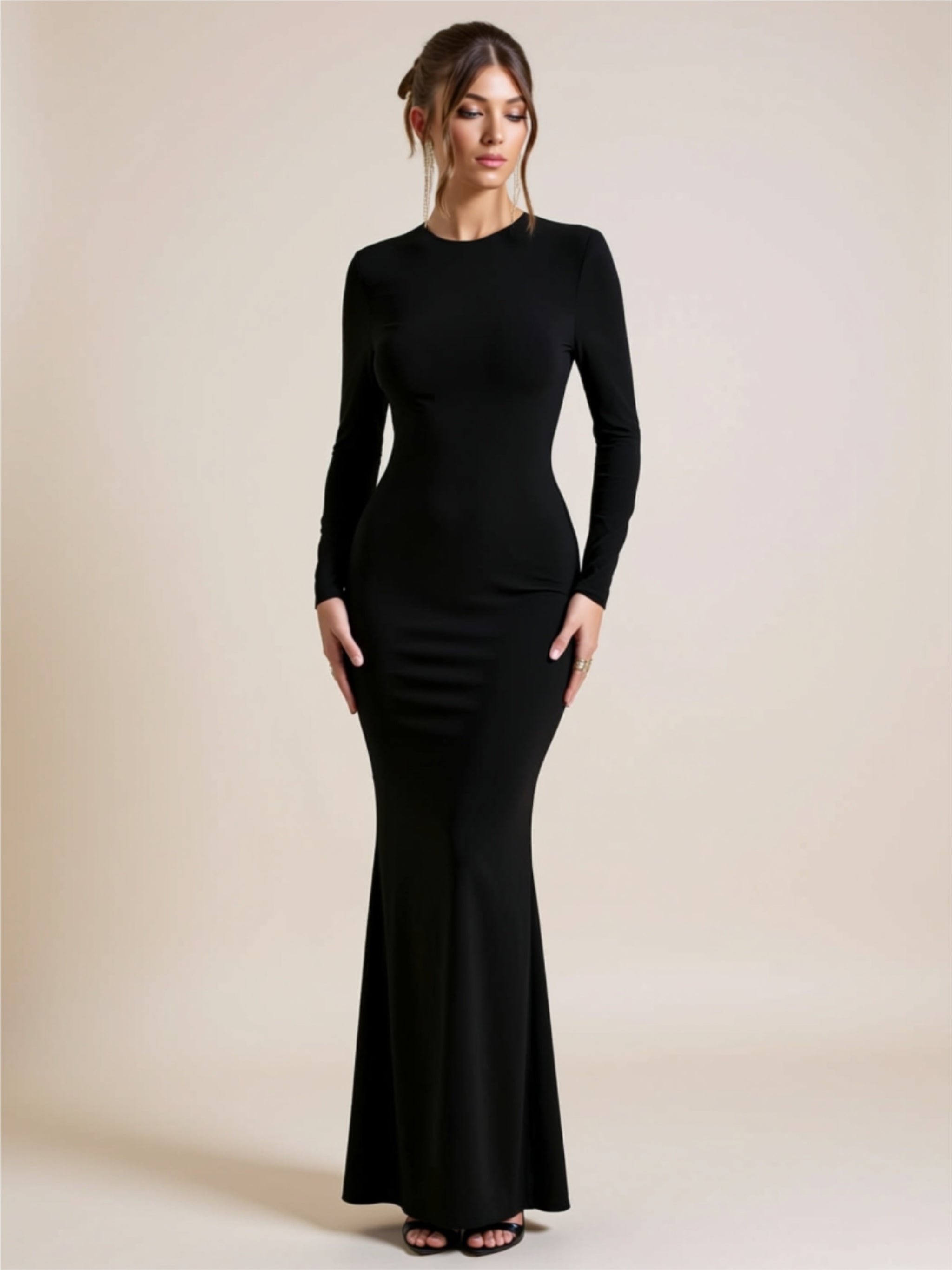 Long Sleeve Bodycon Maxi Dress with Crew Neck