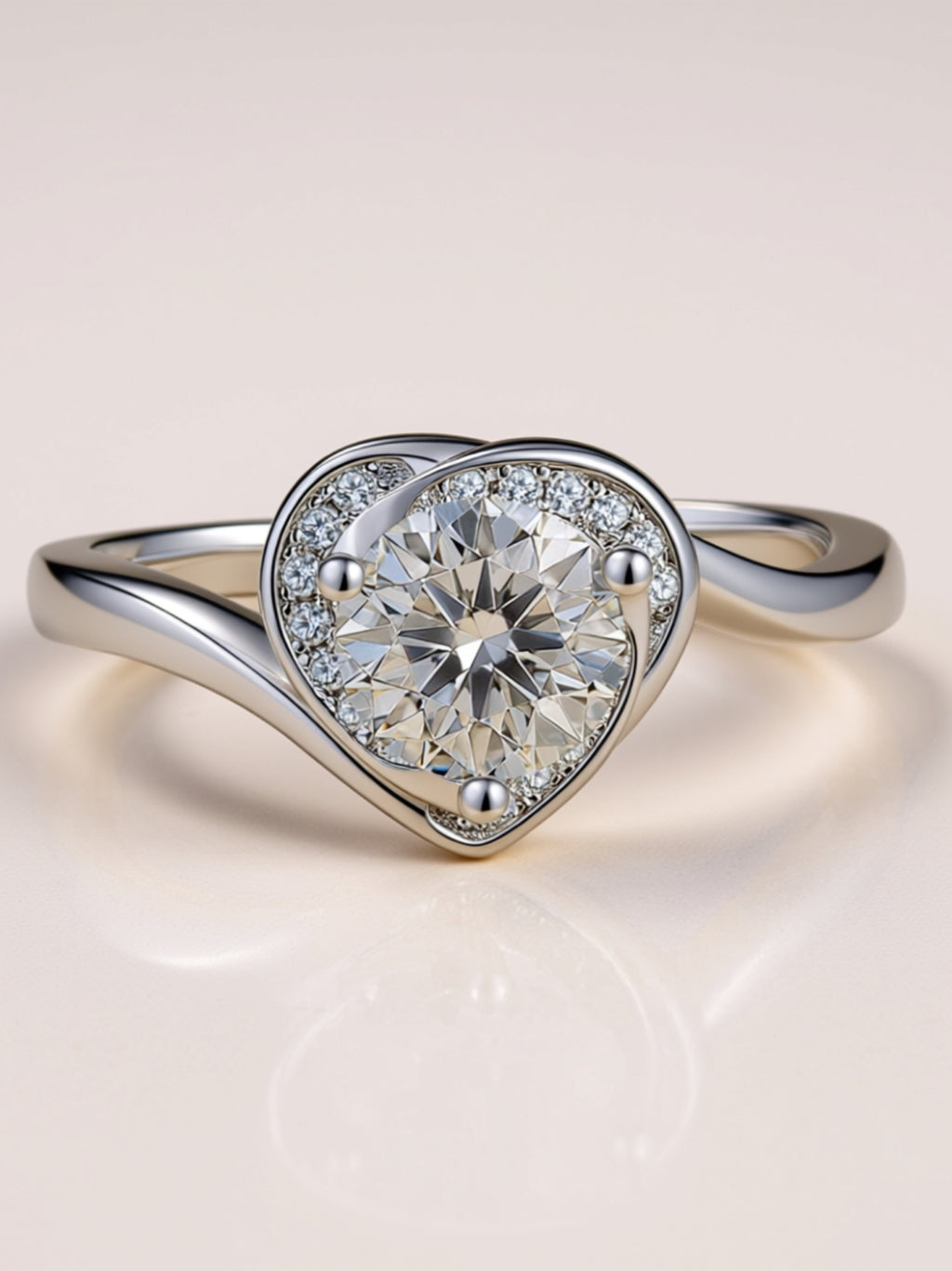 S925 Platinum‑Plated 1‑Carat Moissanite Heart Halo Ring