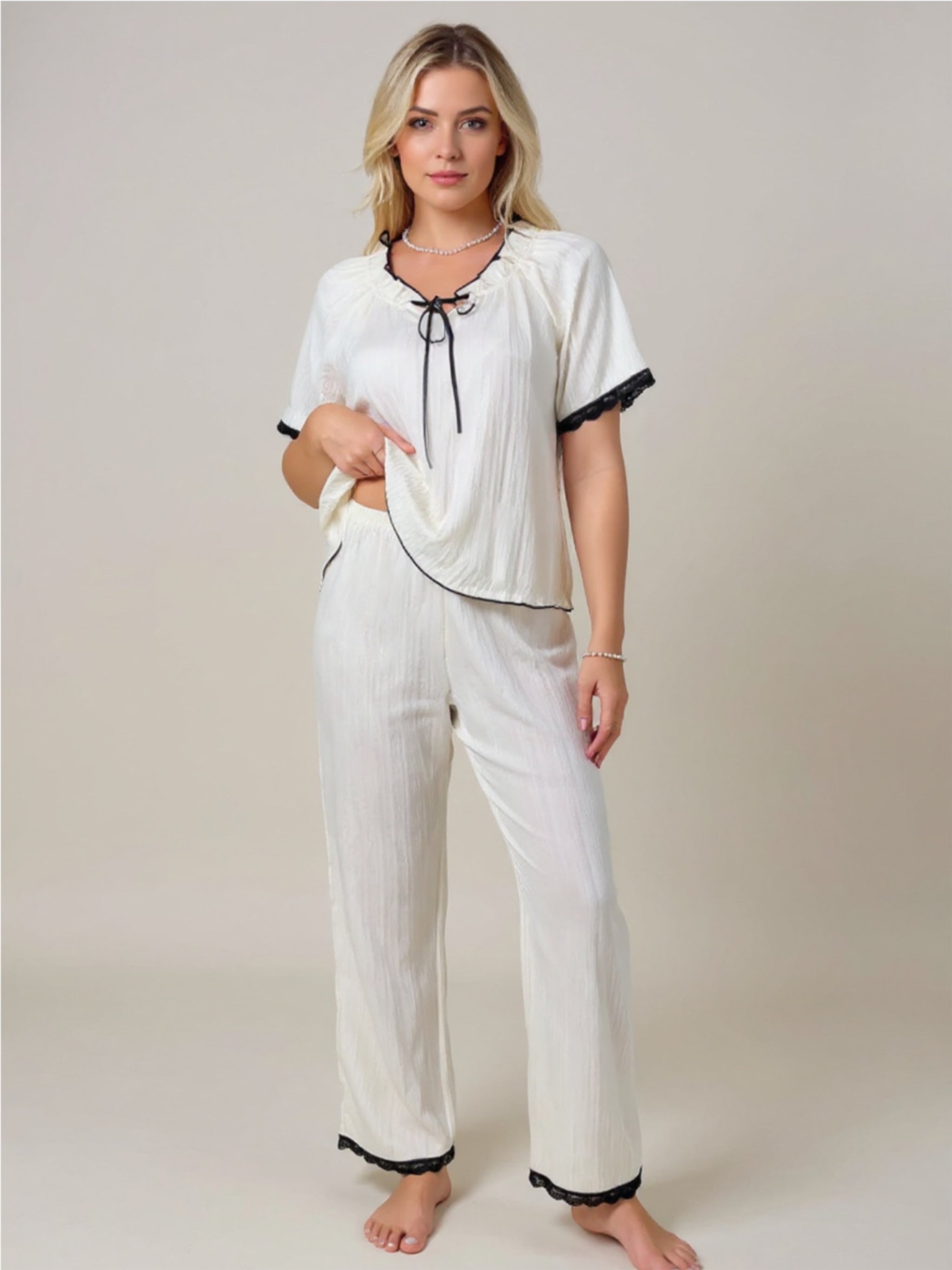 Contrast Trim Short Sleeve Top & Pants Pajama Set