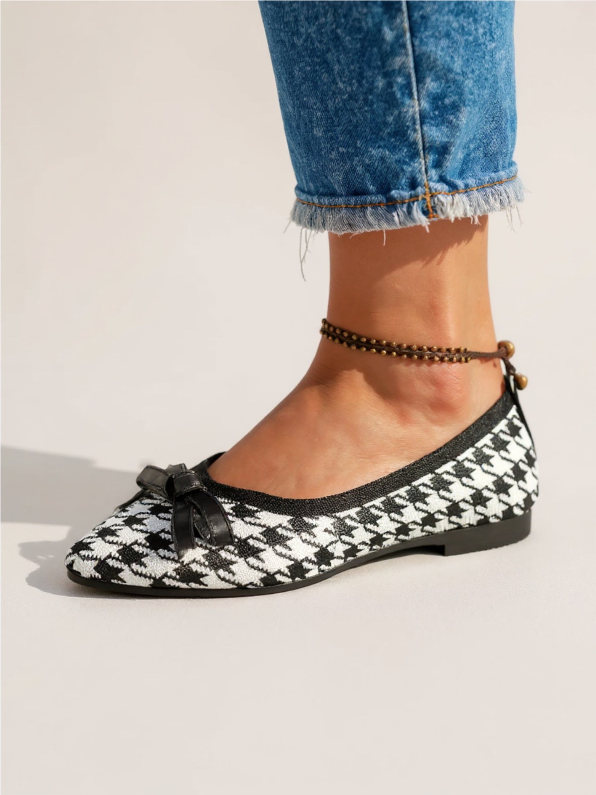 Houndstooth Point Toe Flats Slip-Ons