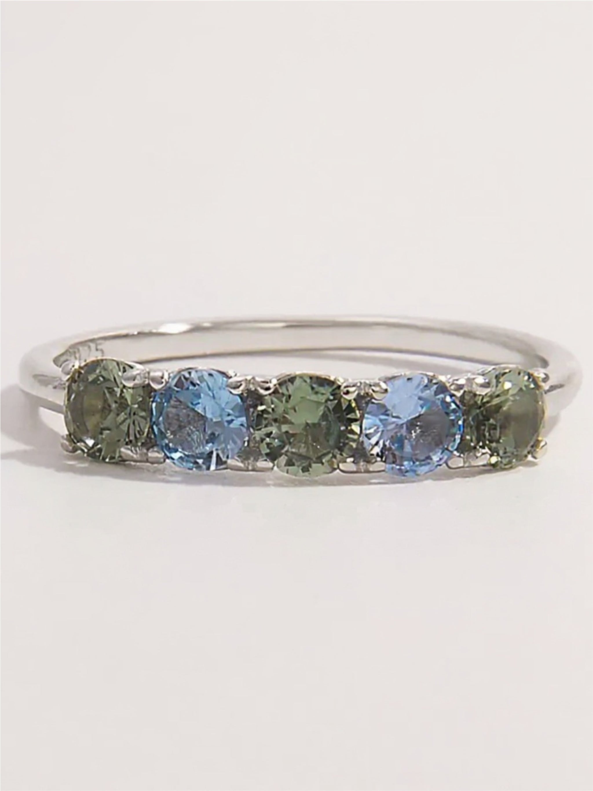 925 Sterling Silver Rhinestone Ring