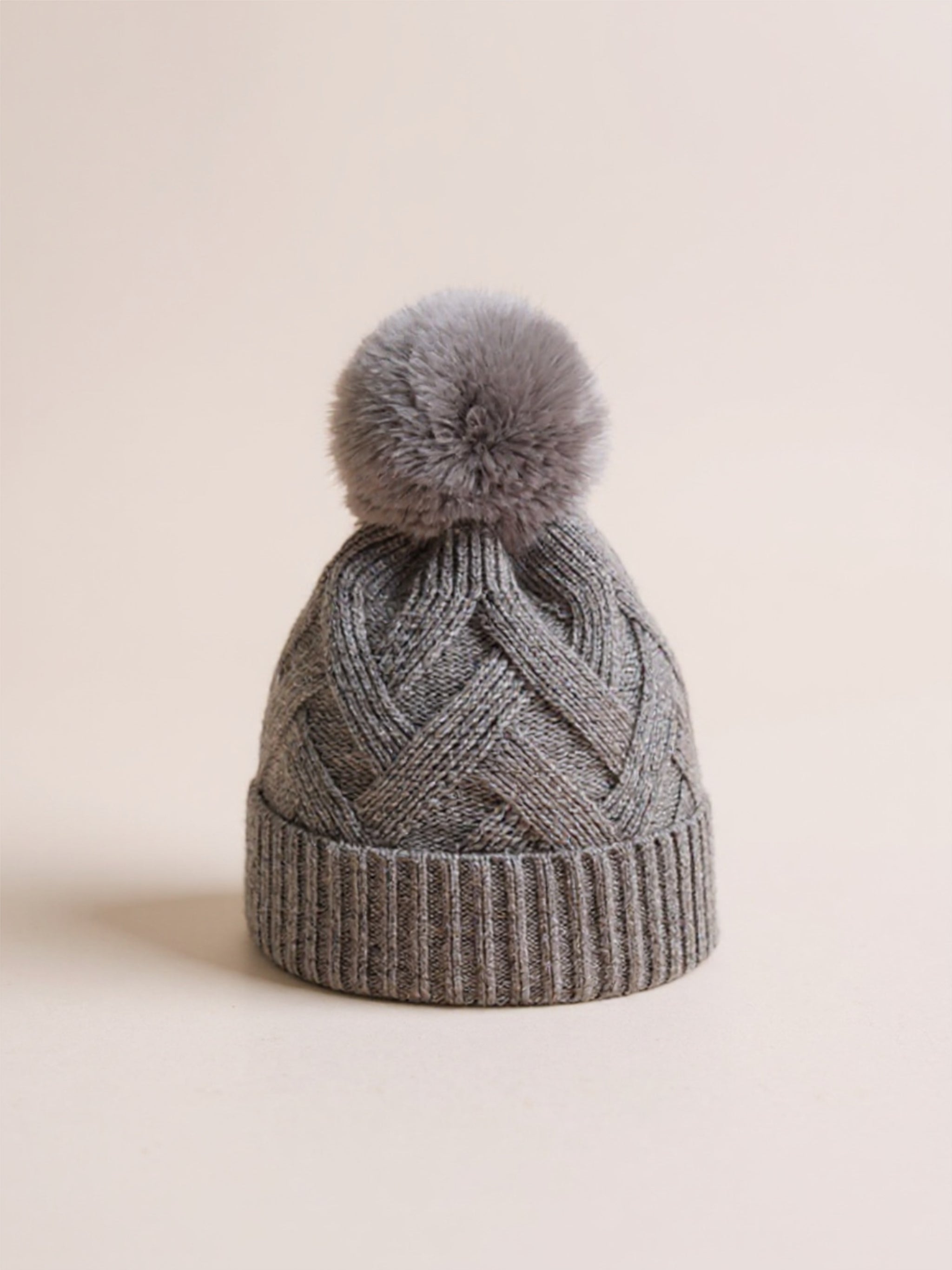 Roll Rim Beanie with Pompom