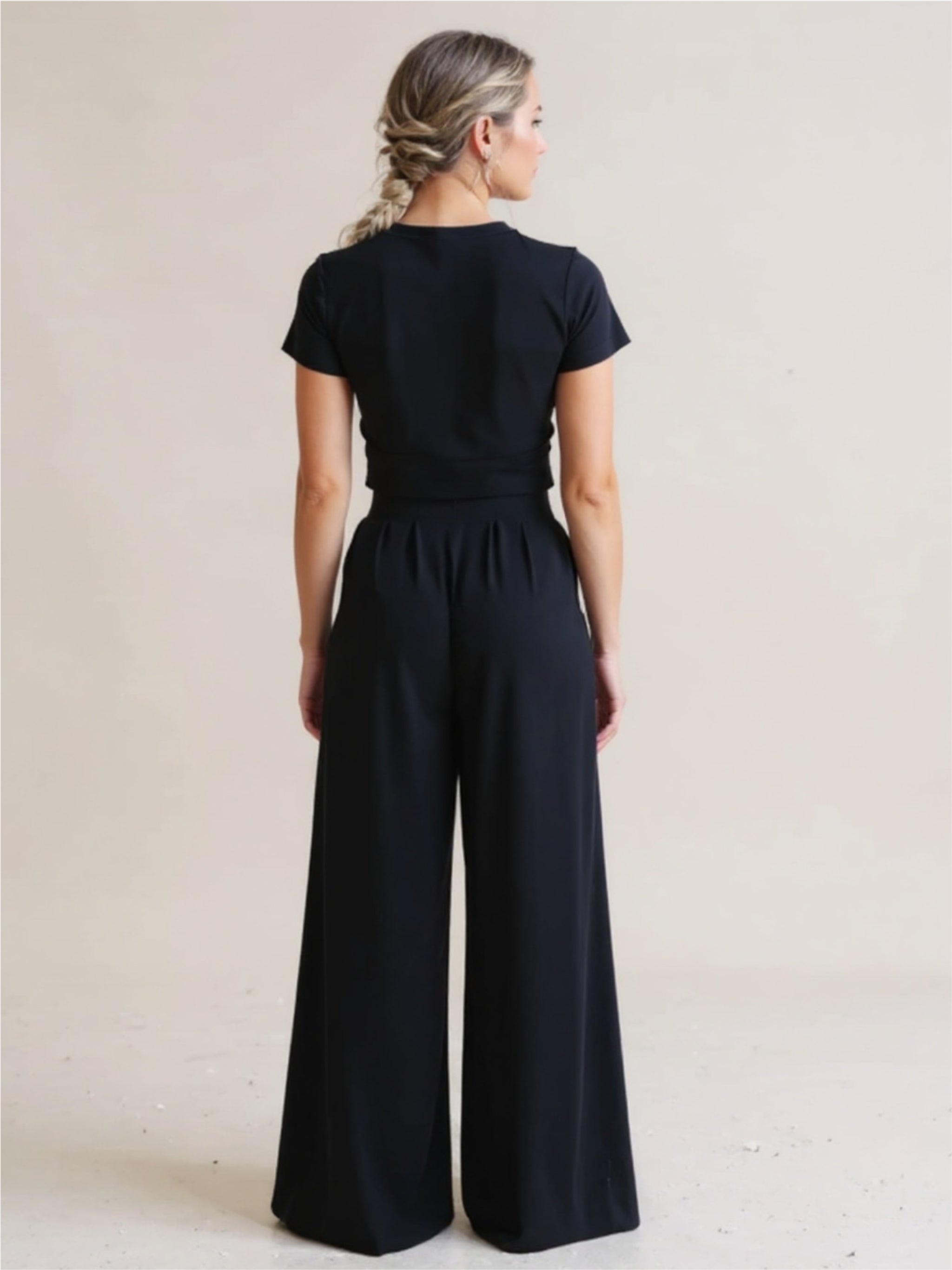 Round Neck Short Sleeve Top & Pocketed Pants Set