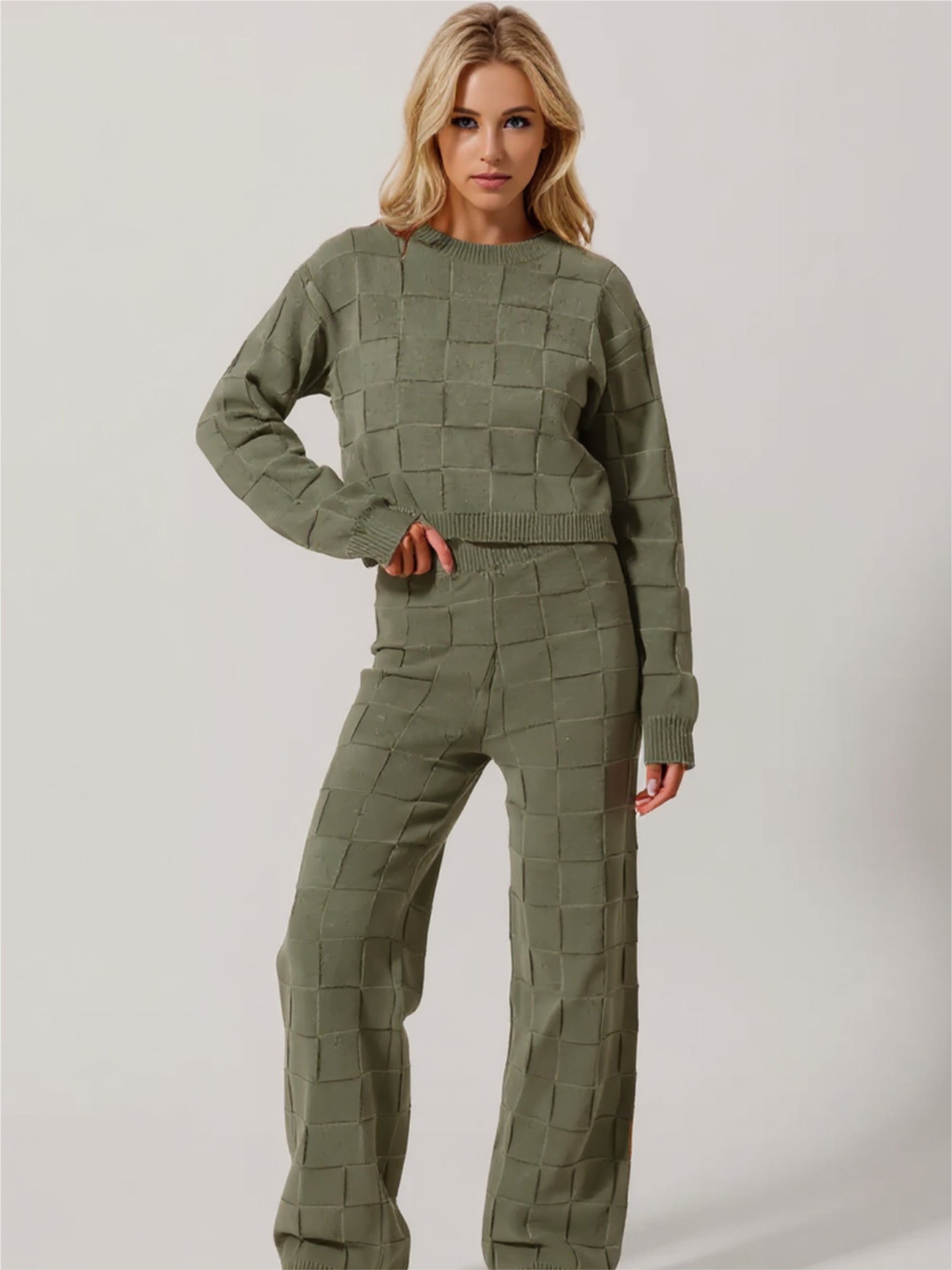 Checkered Round Neck Top & Pants Set