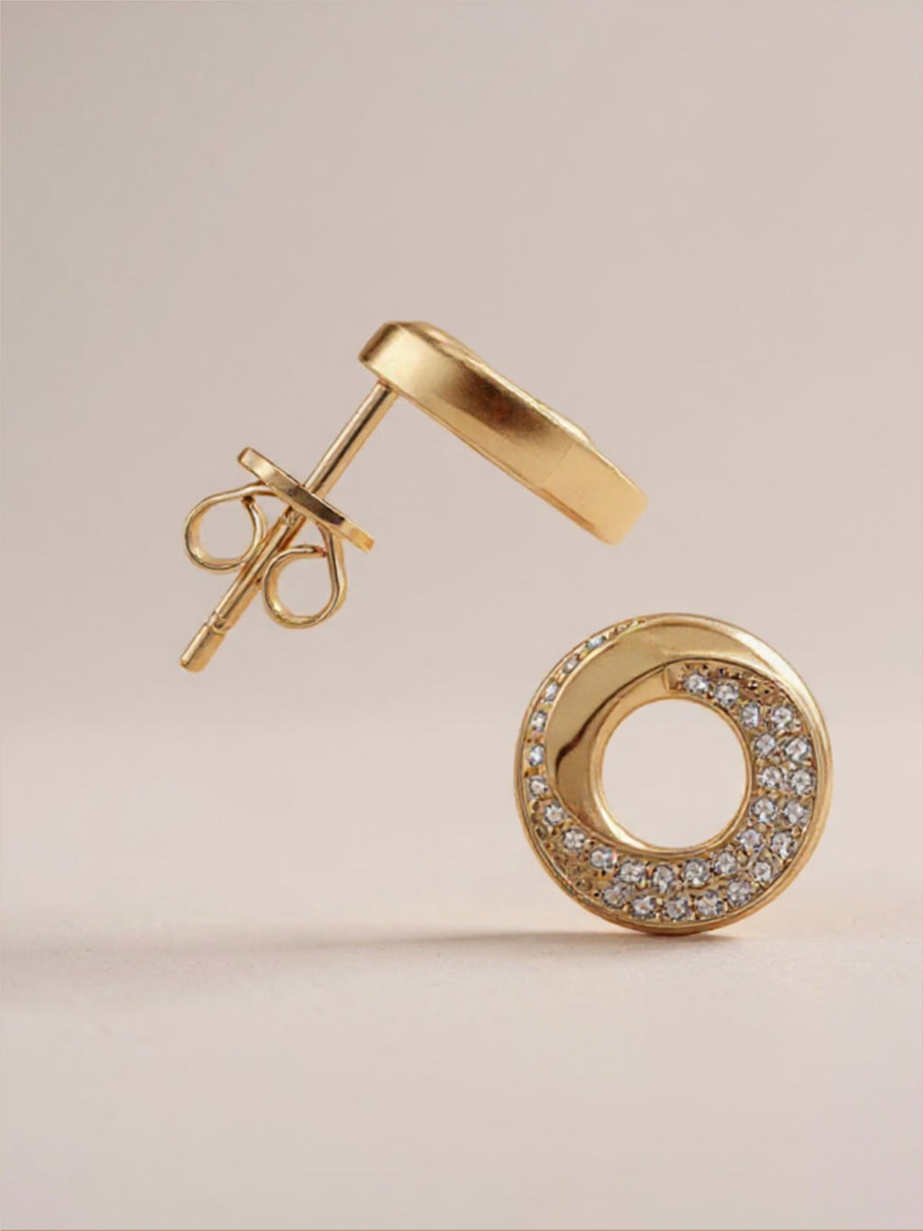 925 Sterling Silver Inlaid Moissanite Stud Earrings