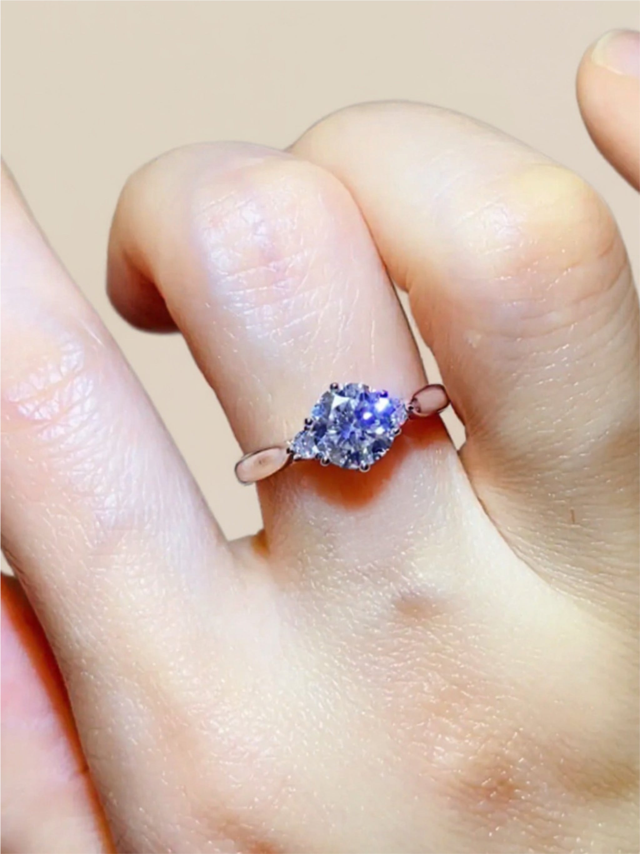 2 Carat Moissanite 925 Sterling Silver Ring