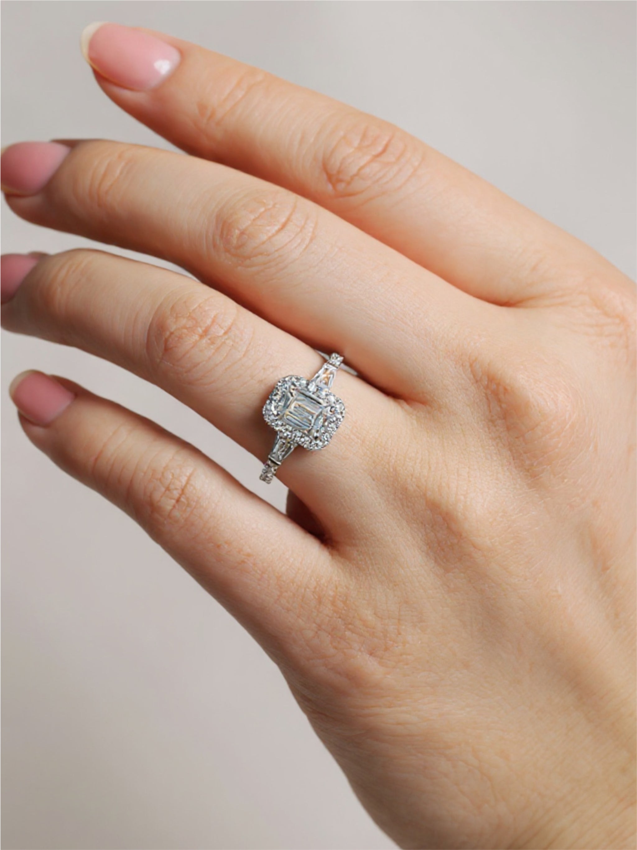 1 Carat Moissanite 925 Sterling Silver Ring