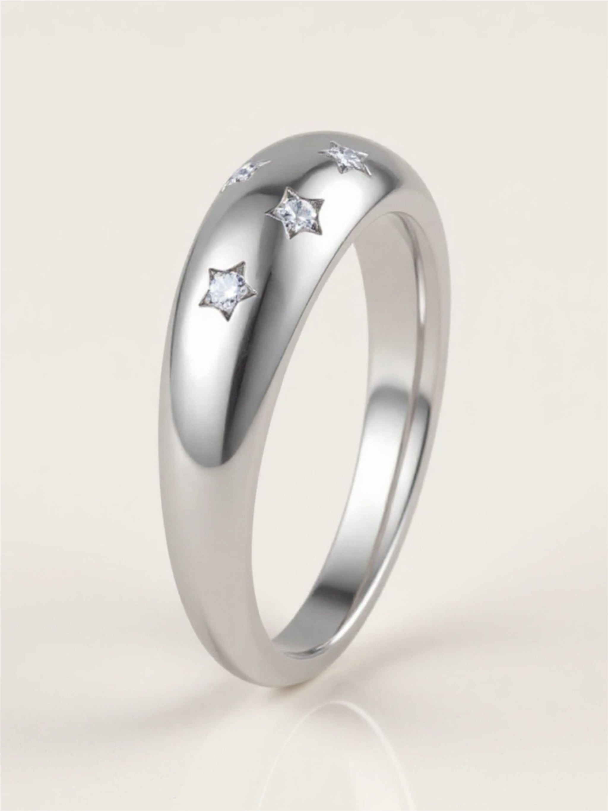 925 Sterling Silver Inlaid Moissanite Star Ring