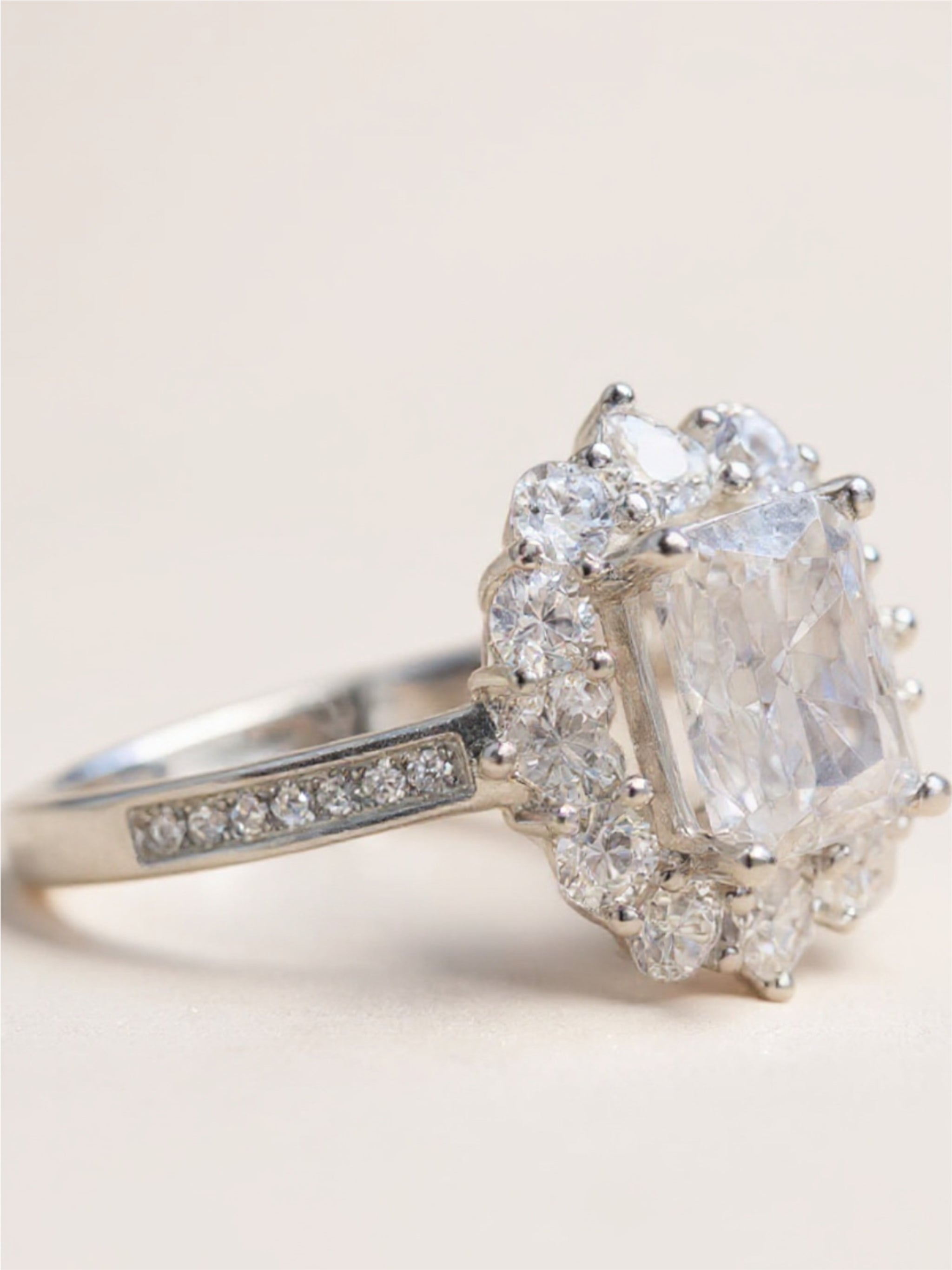 2 Carat Moissanite 925 Sterling Silver Ring