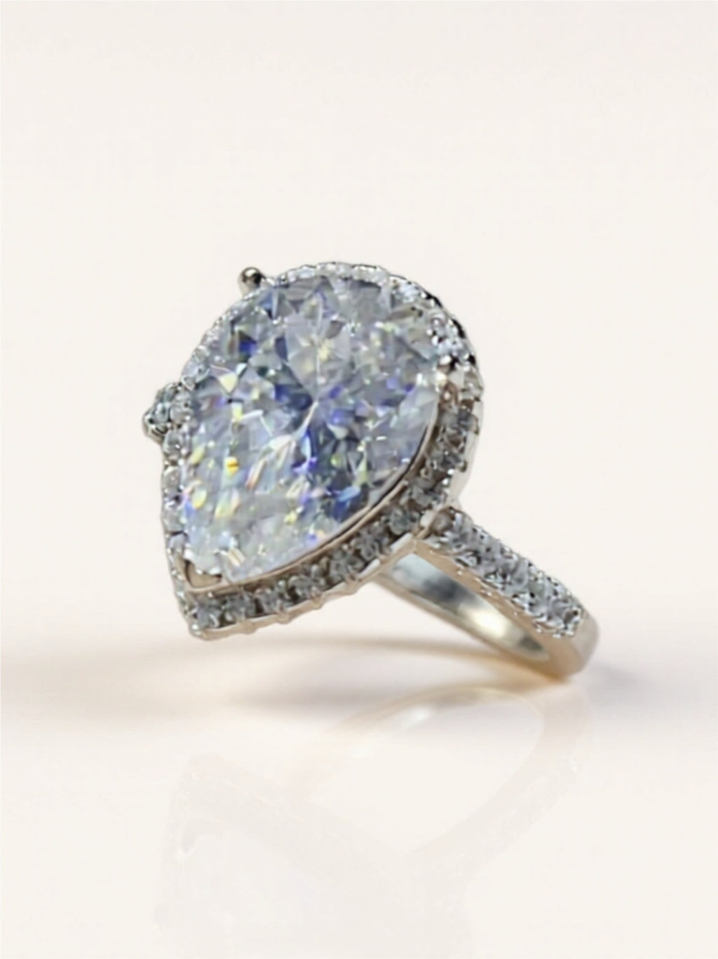 2 Carat Moissanite 925 Sterling Silver Ring