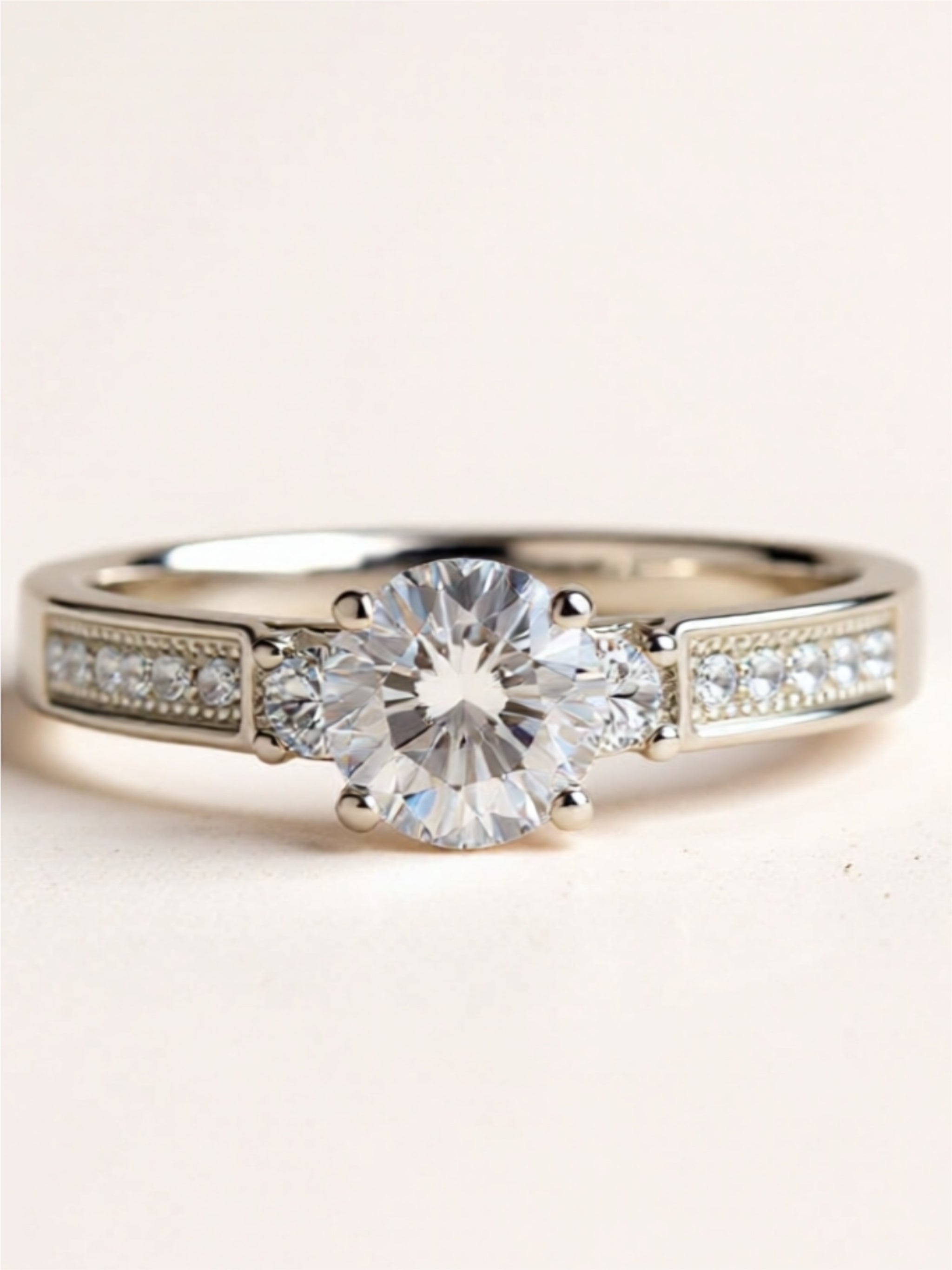 Lucky Charm Moissanite 925 Sterling Silver Ring