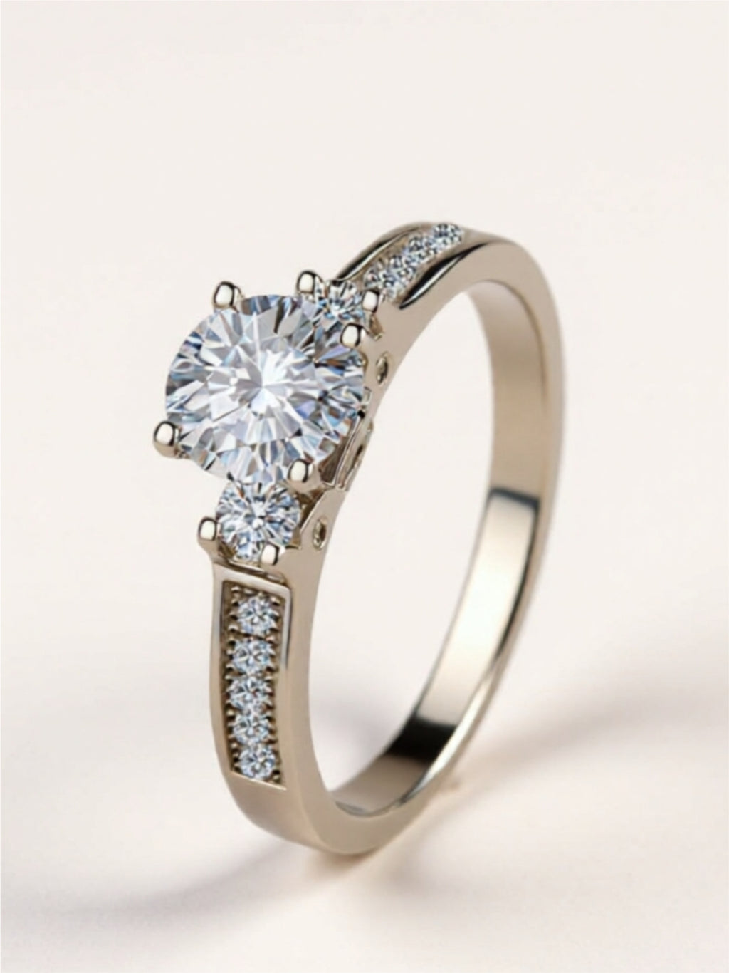 Lucky Charm Moissanite 925 Sterling Silver Ring