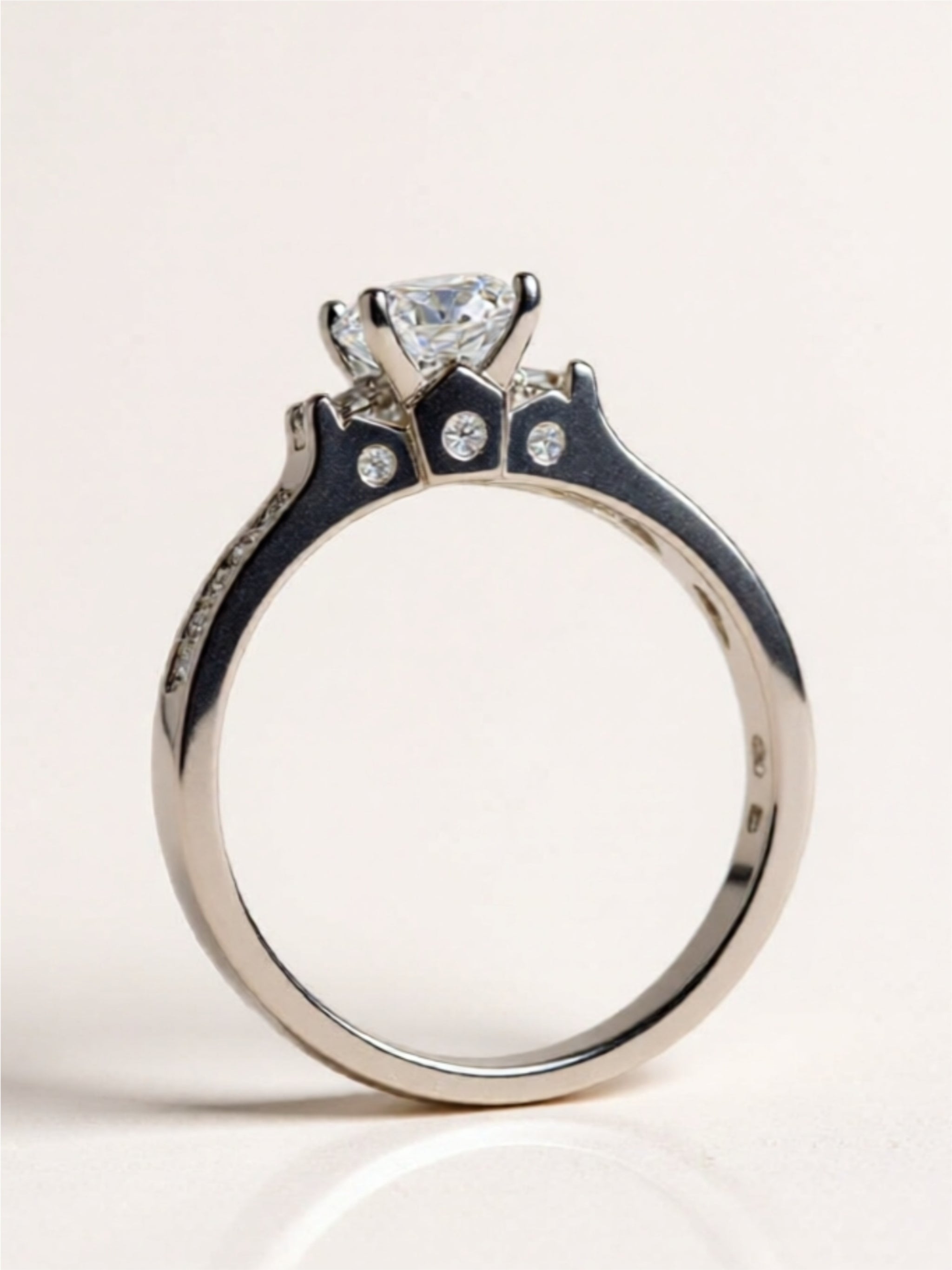 Lucky Charm Moissanite 925 Sterling Silver Ring