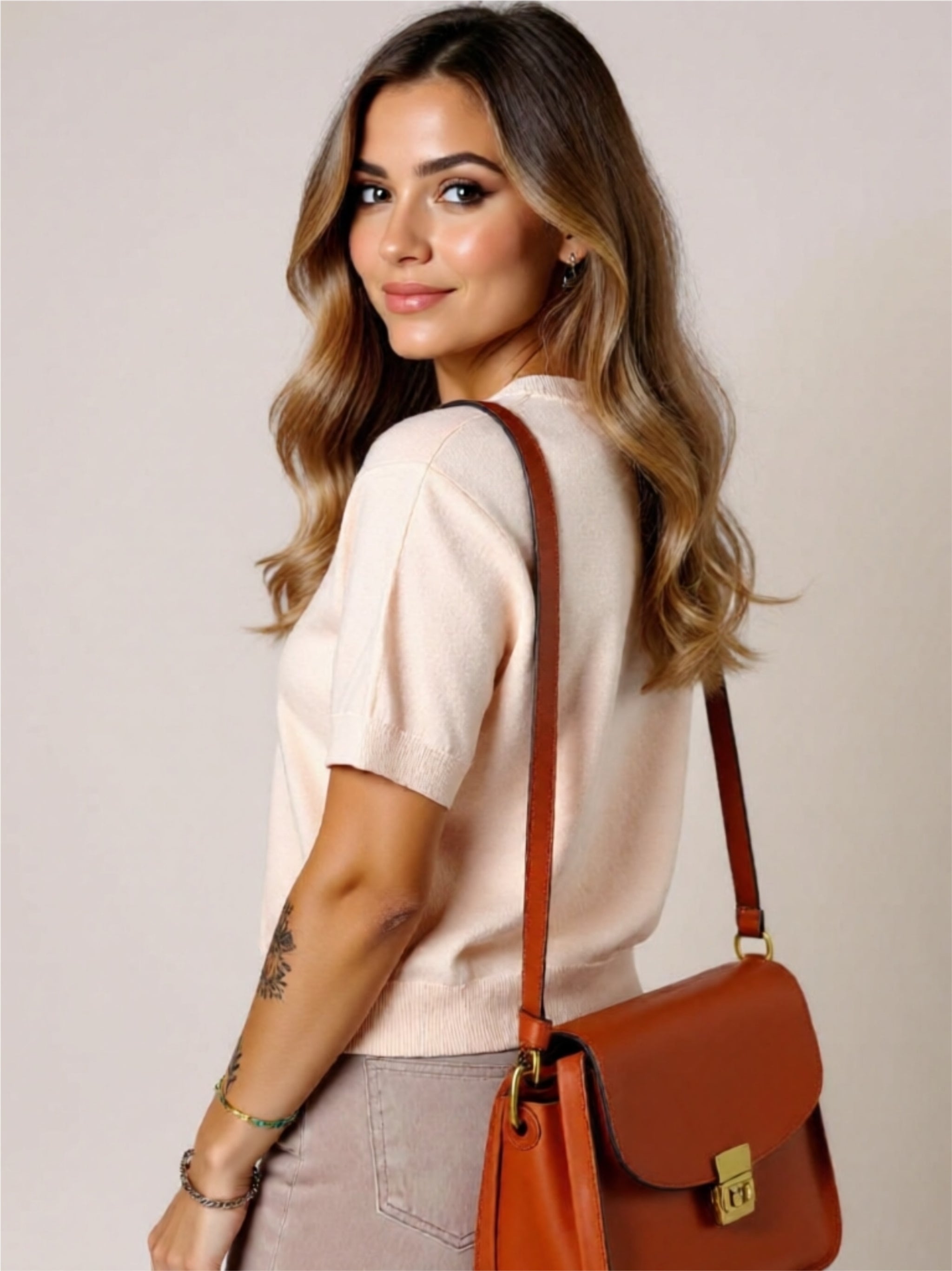 Bow Detail Short Sleeve Knit Top