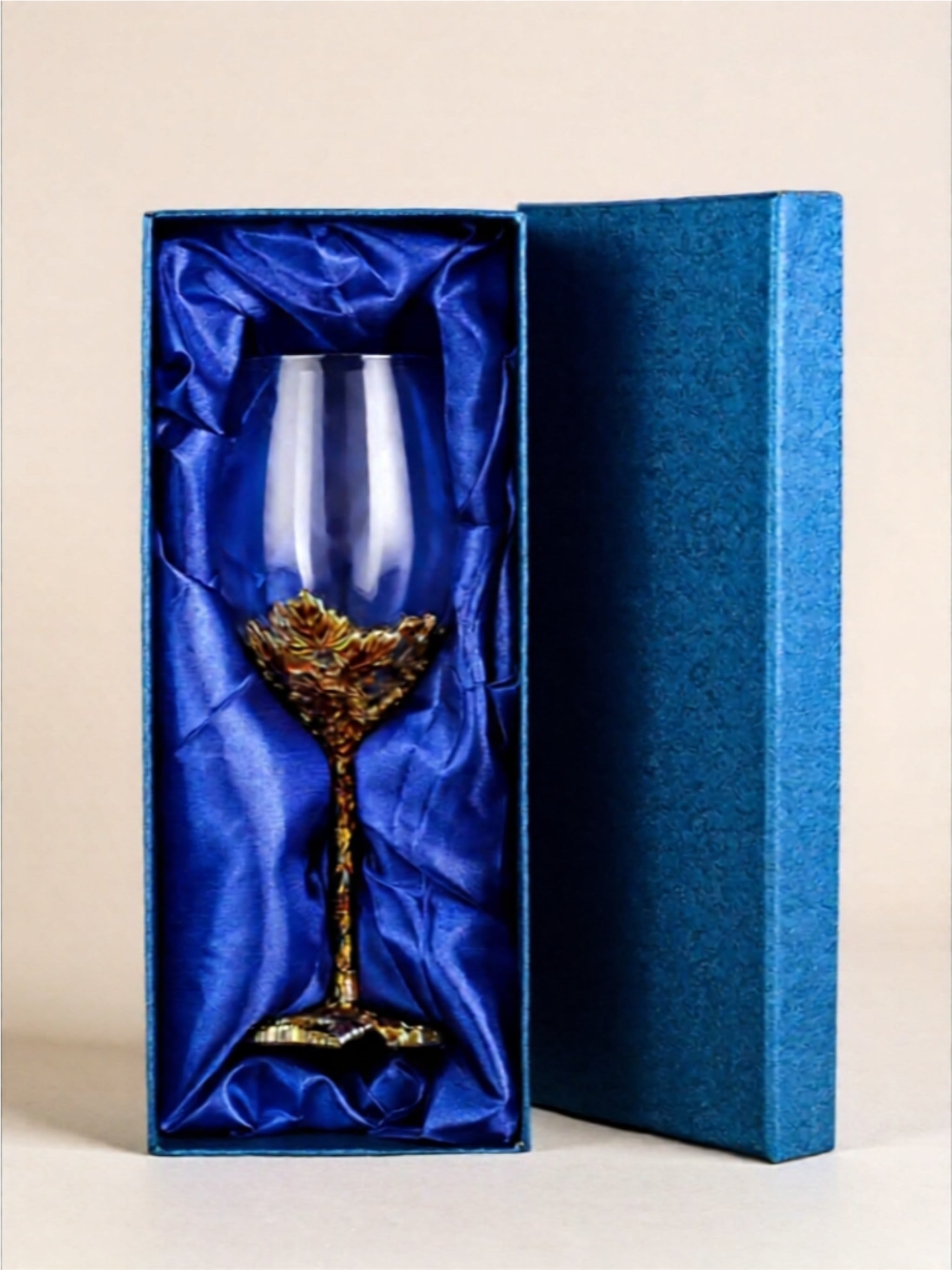 Luxury Grape & Leaf Wine Glass