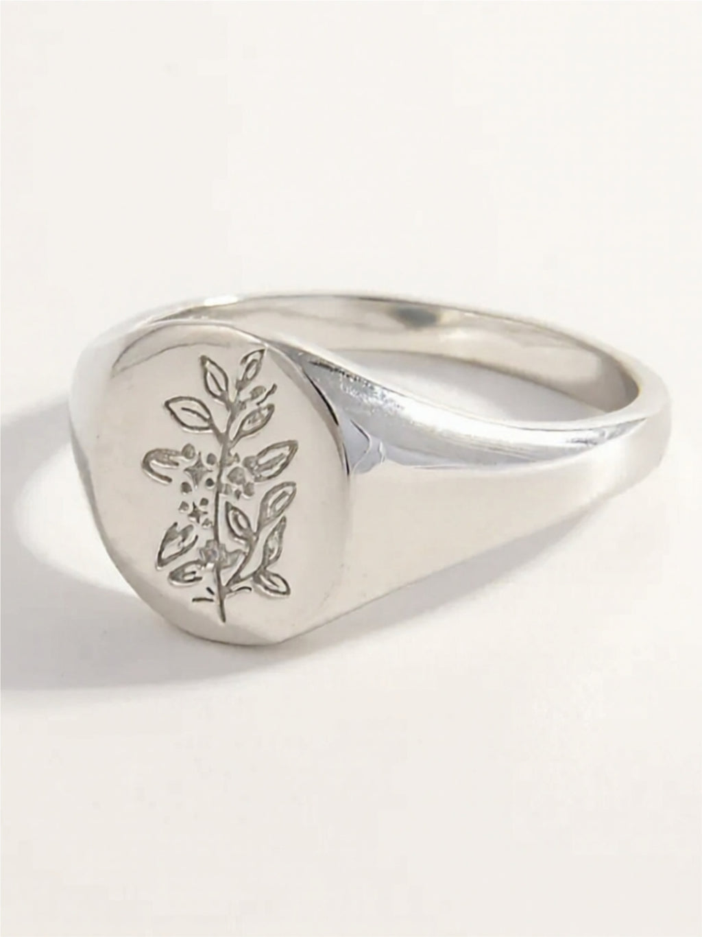 Sterling Silver Floral Signet Ring – Engraved Botanical Design