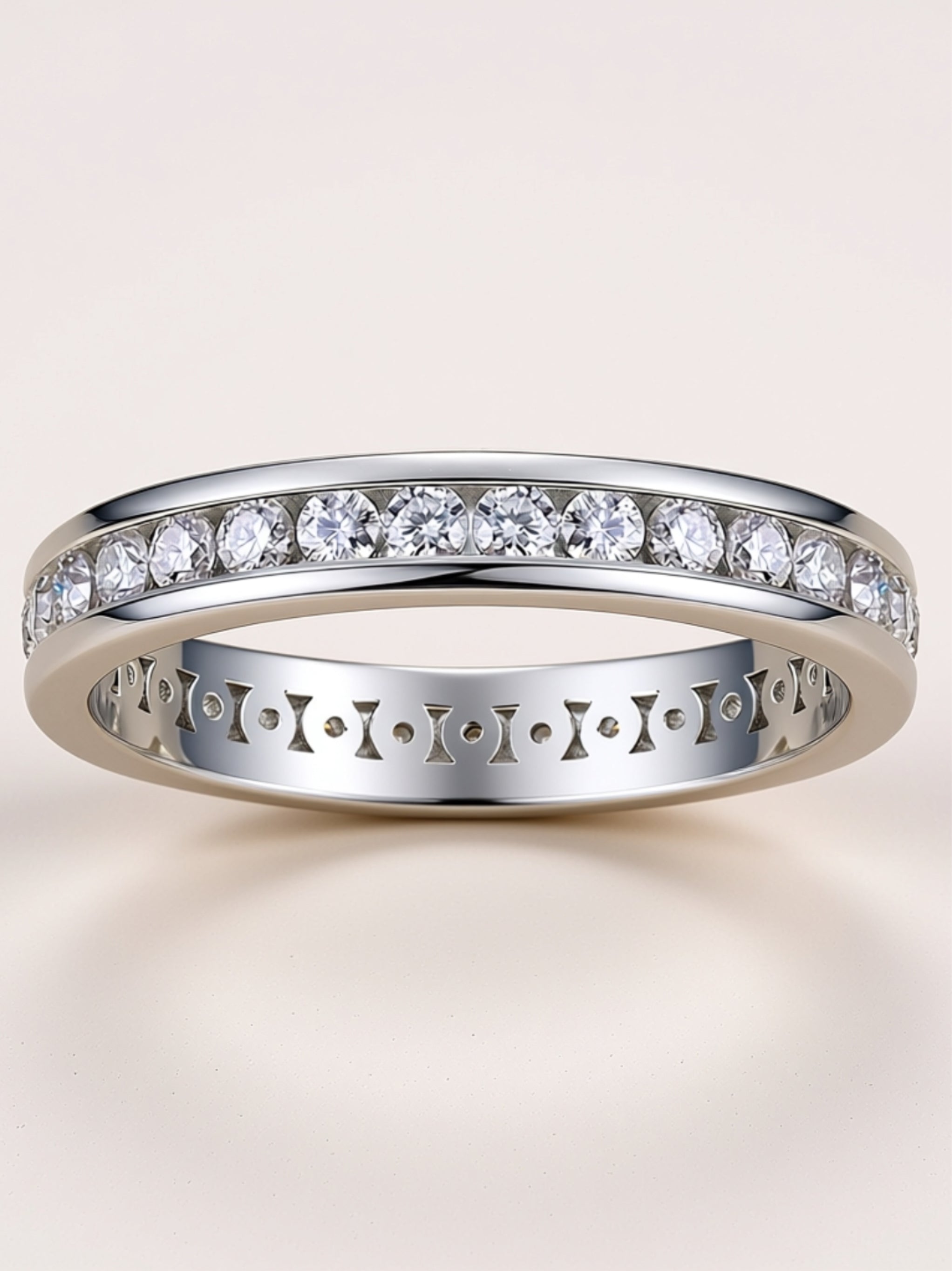 S925 Platinum‑Plated Channel‑Set Moissanite Band