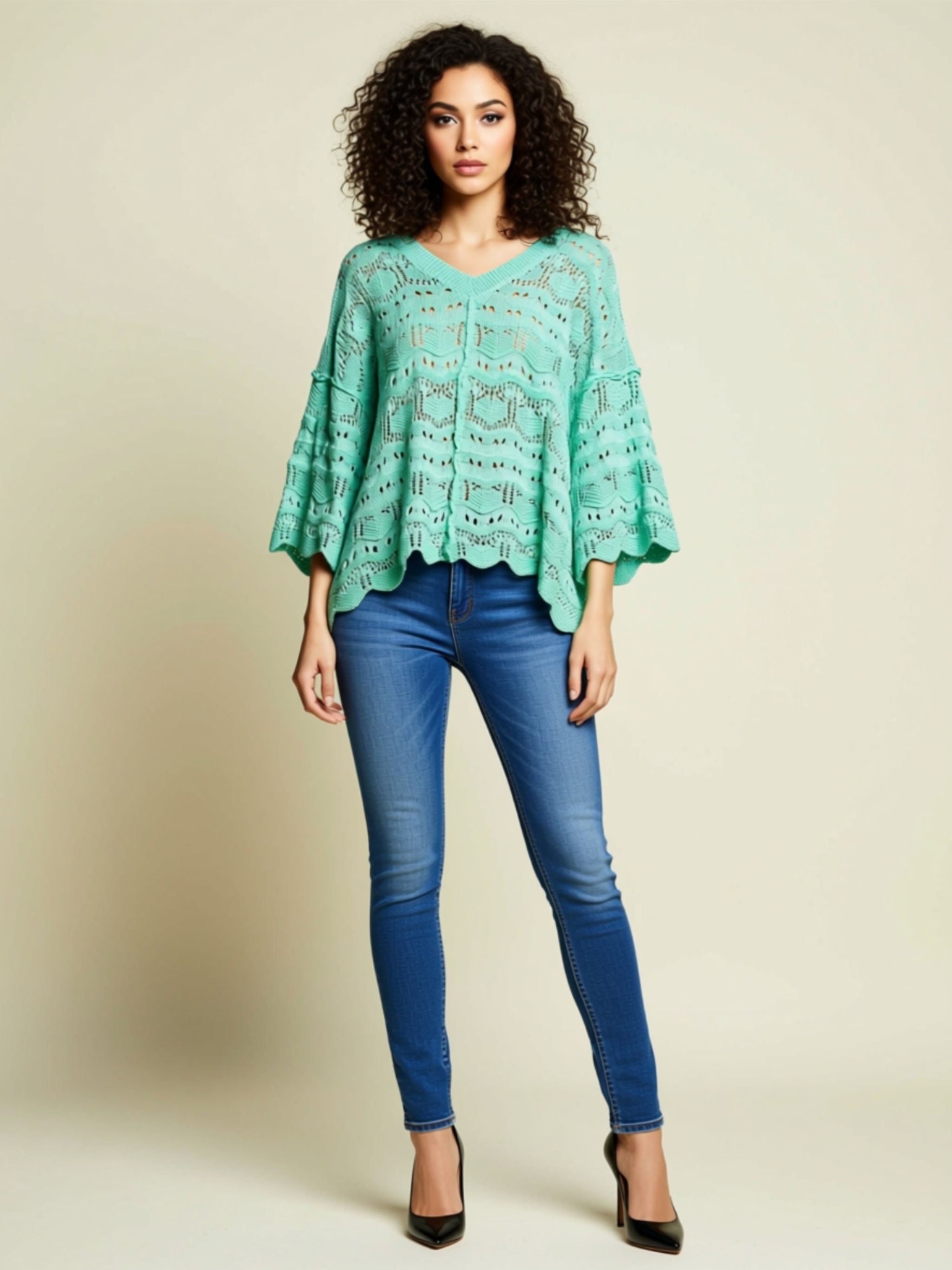 Scalloped Hem Knit Top