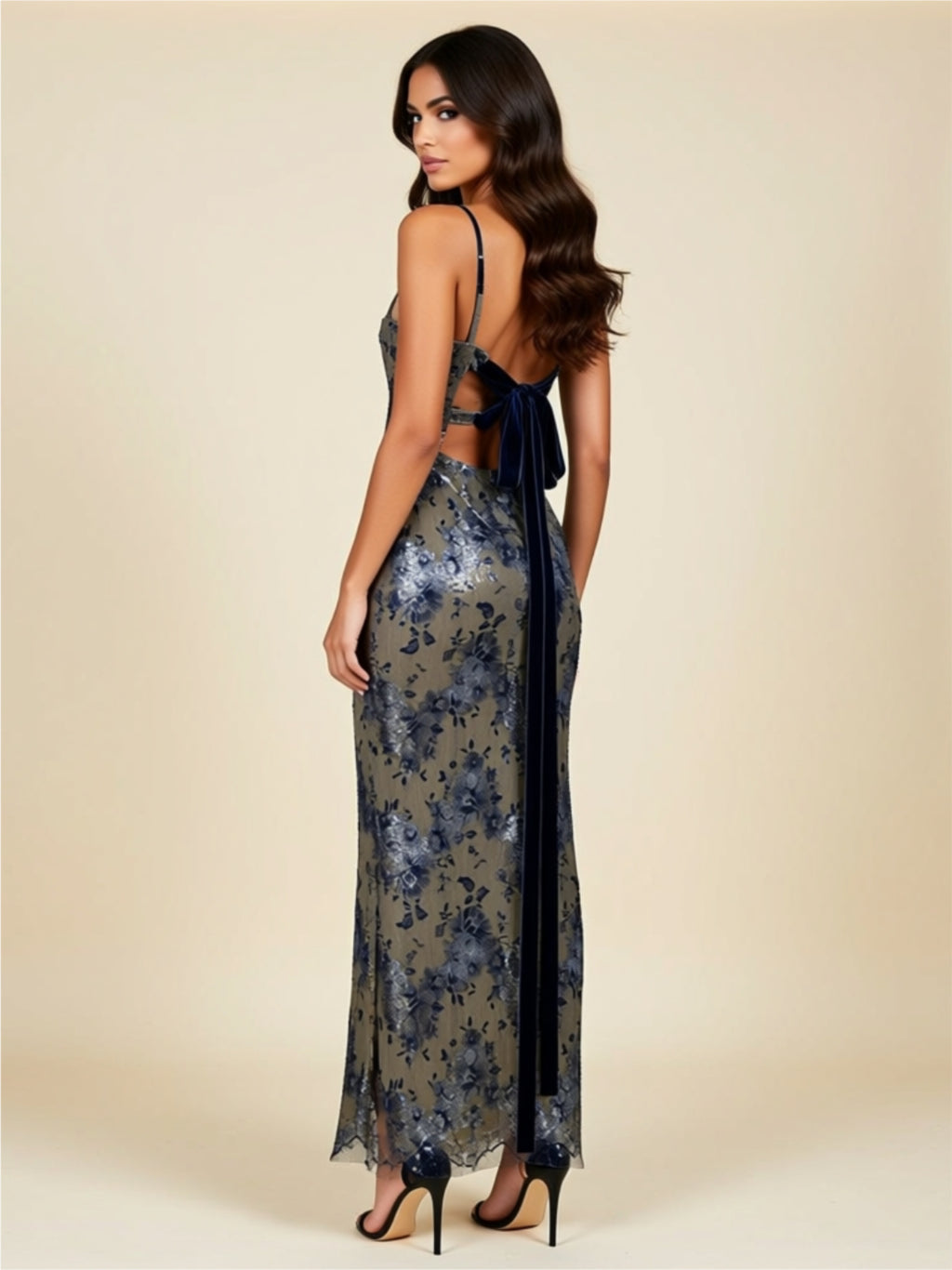 Elegant Floral Lace Maxi Dress