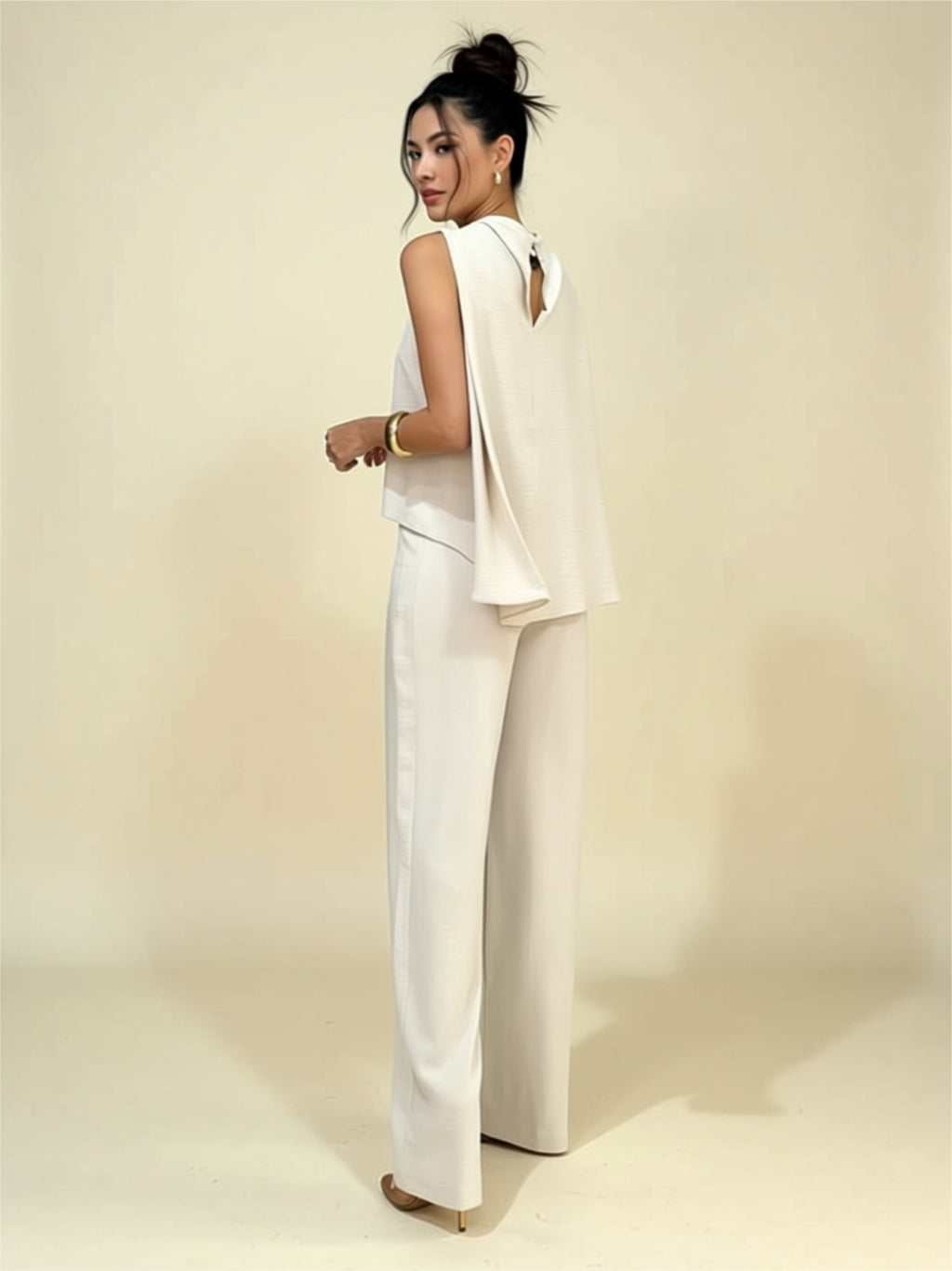 Elegant Sleeveless Cape Top & Wide‑Leg Pant Set