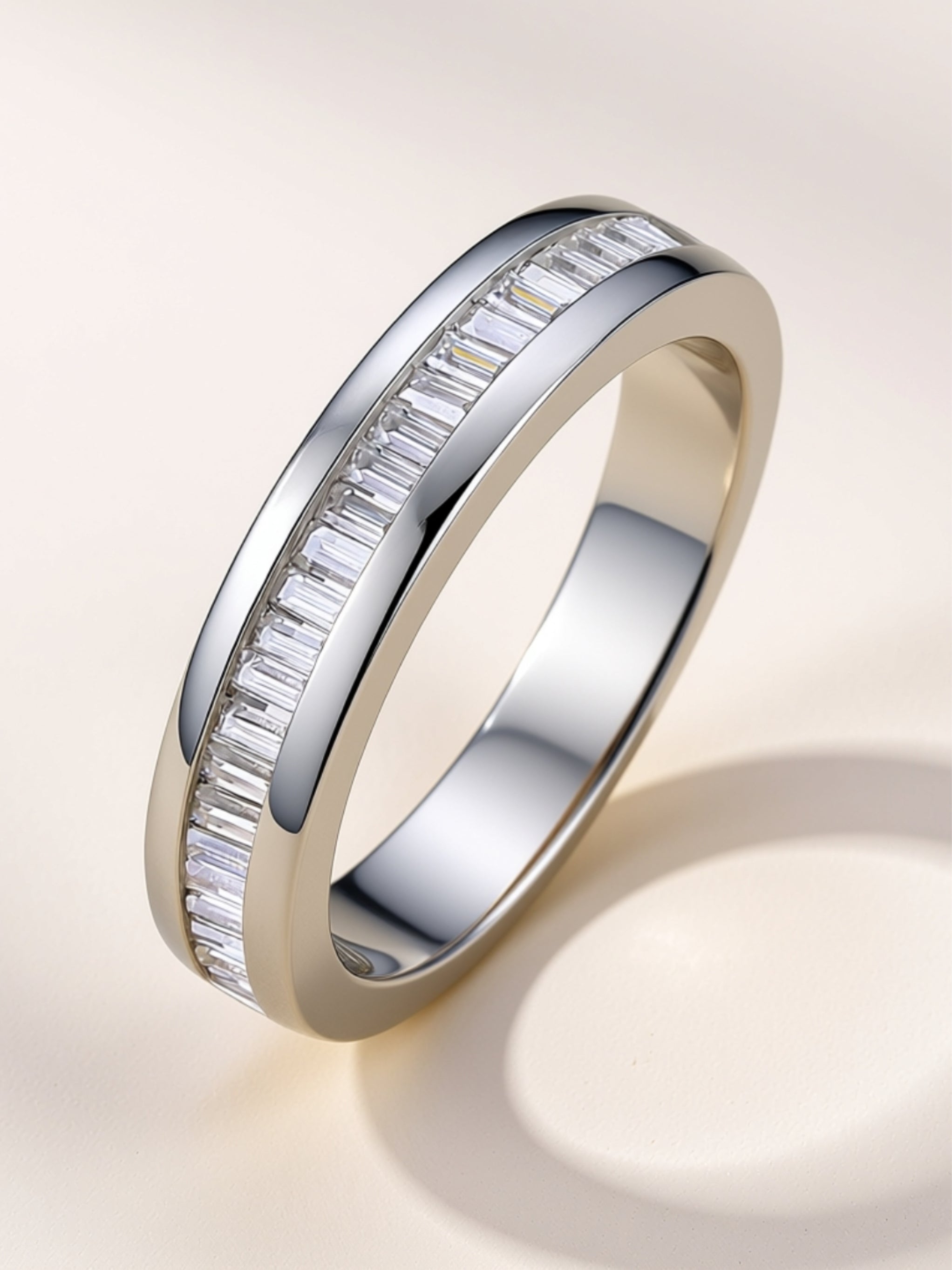 Baguette‑Cut Moissanite Band