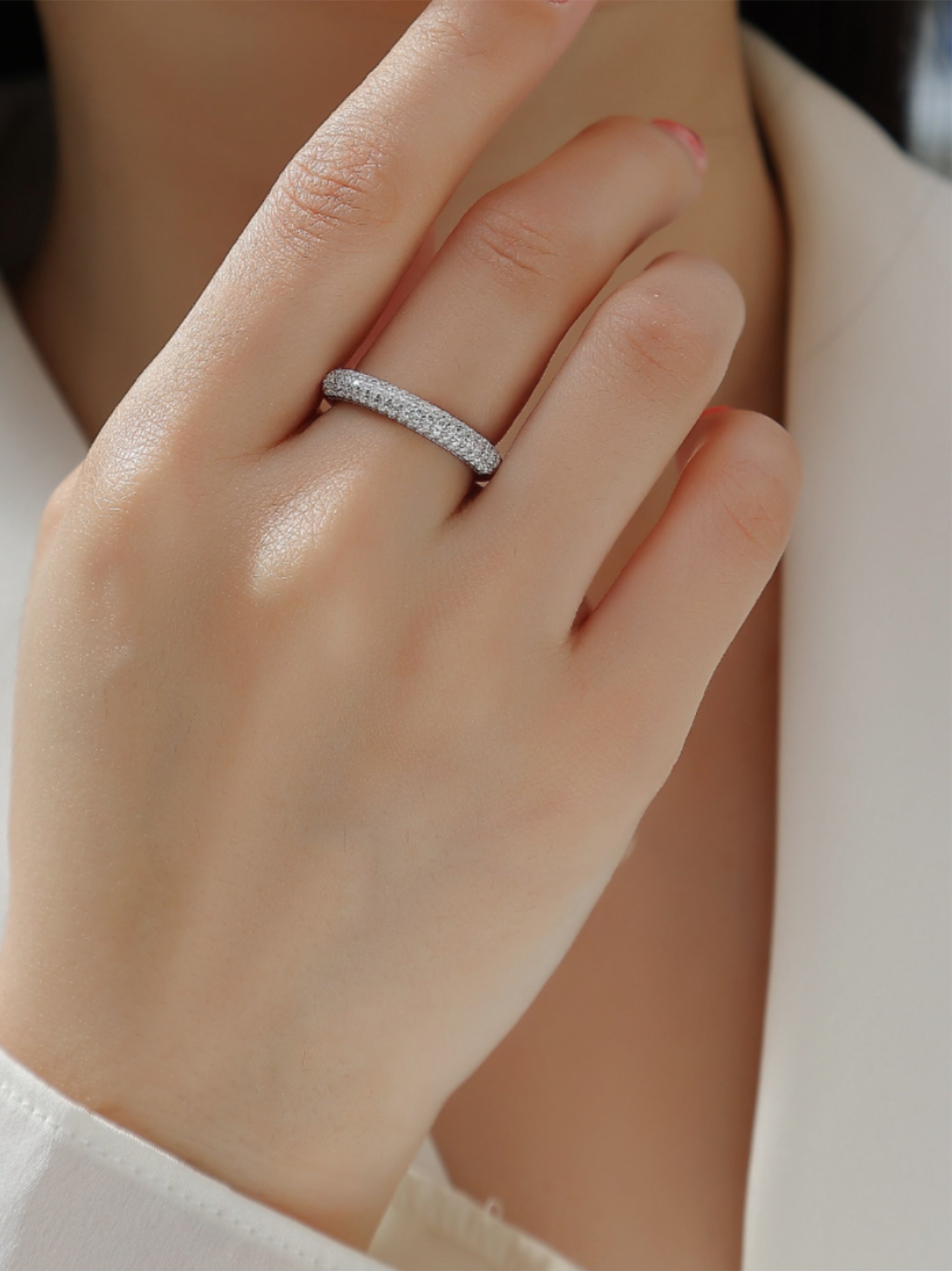 S925 Platinum‑Plated Triple‑Row Moissanite Band