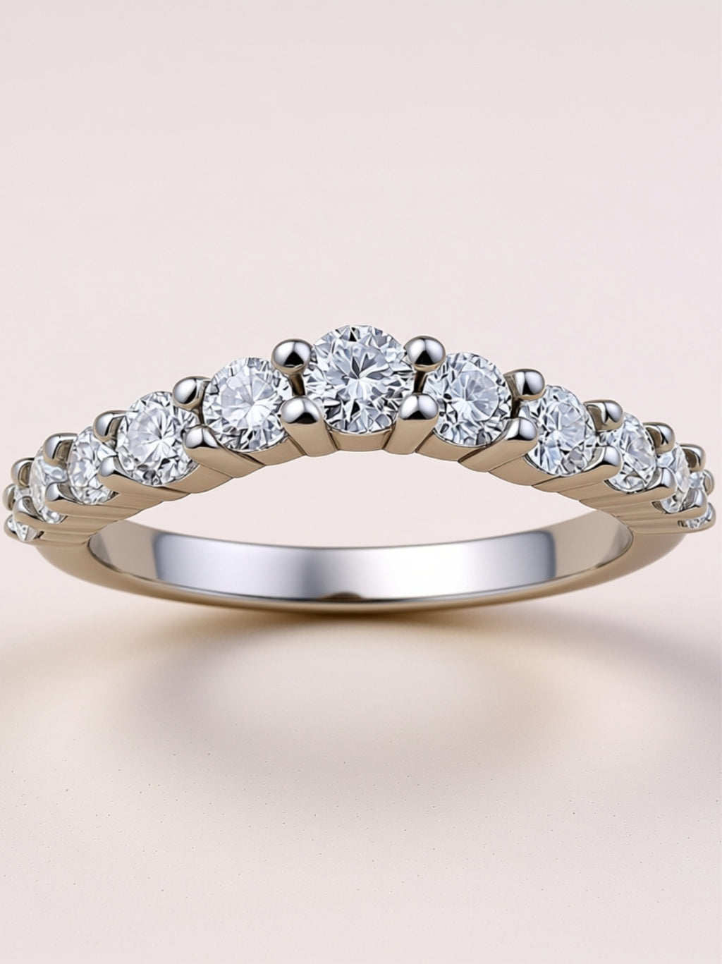 Round‑Cut Moissanite Band