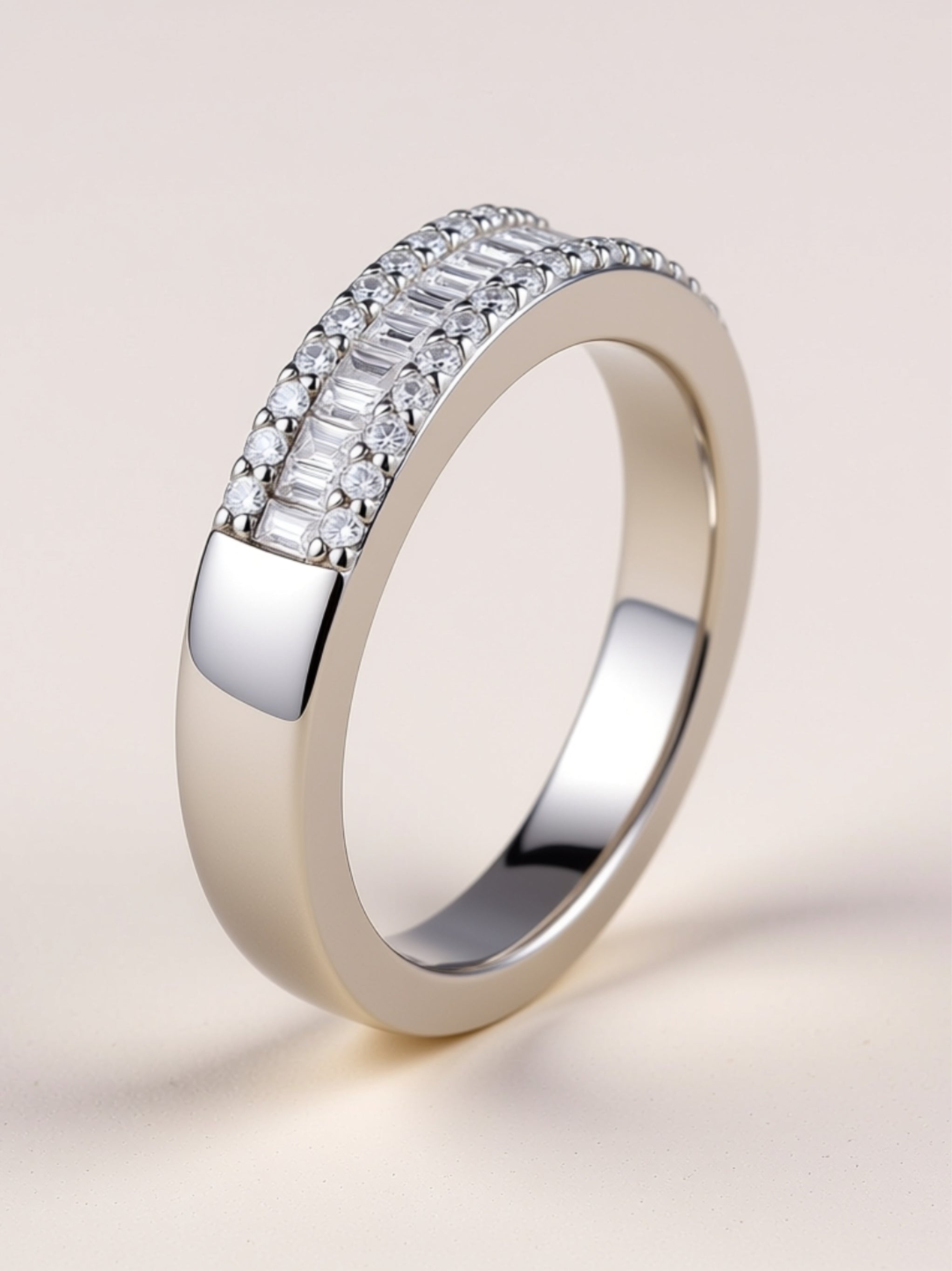 Elegant Baguette Moissanite Band Ring in Platinum‑Plated S925 Silver