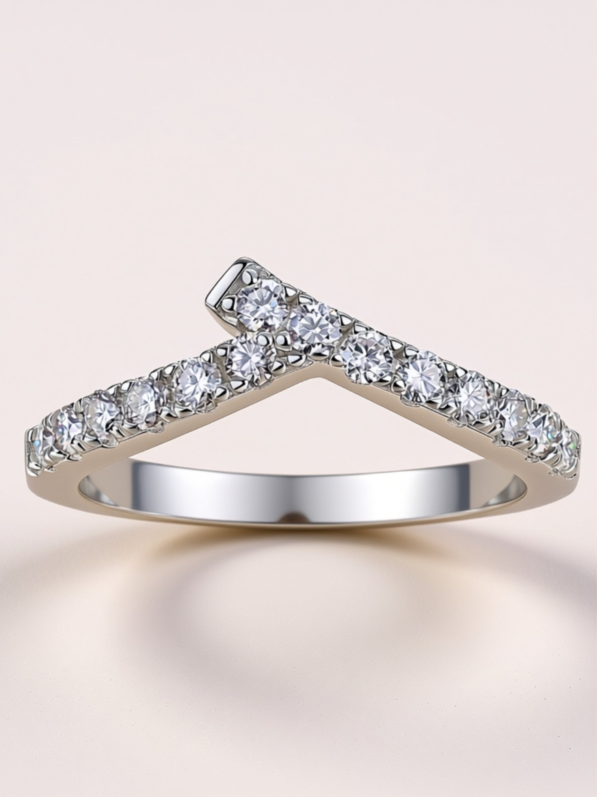V‑Shaped Moissanite Stacking Ring