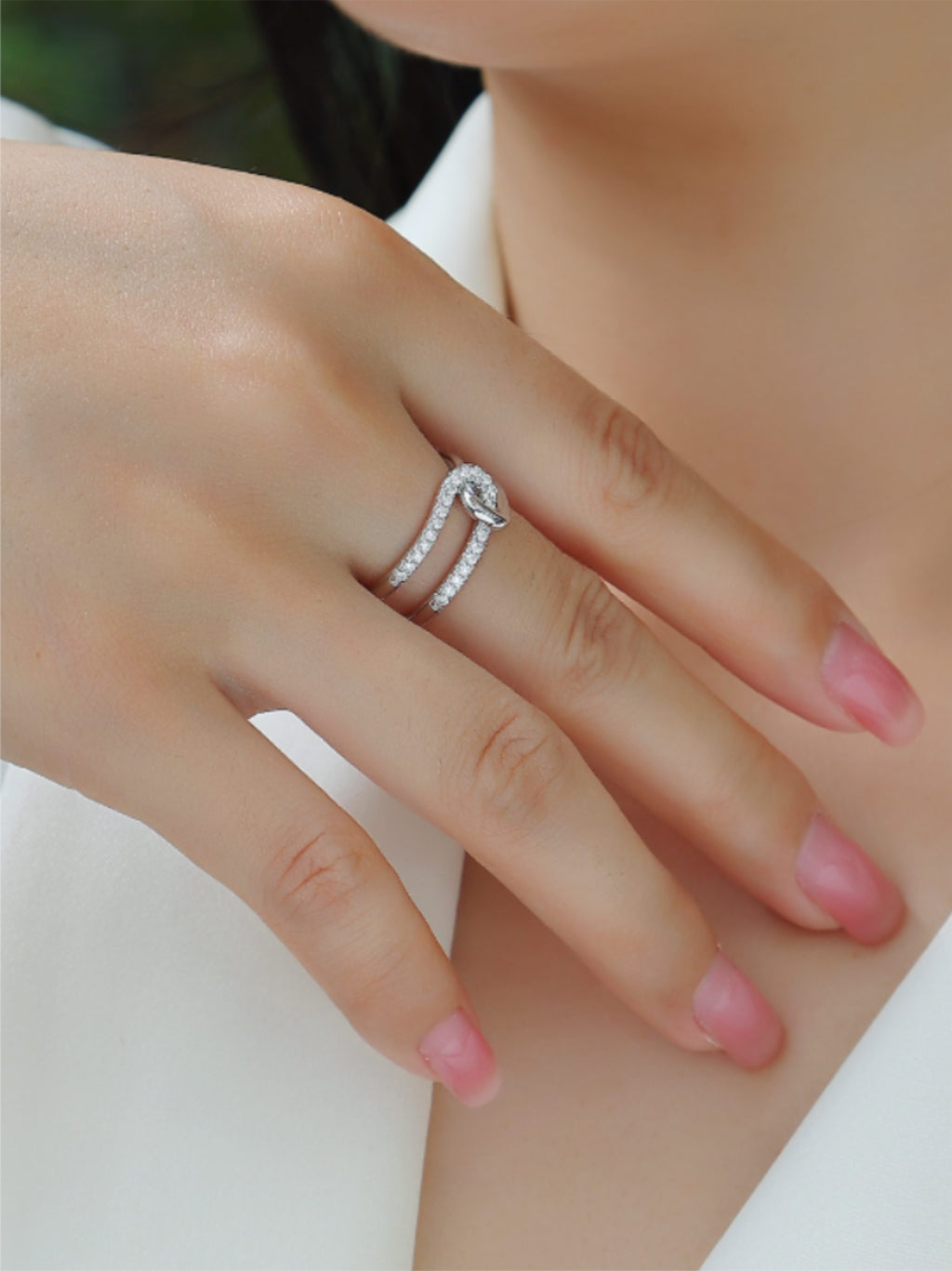 Double Band Knot Moissanite Ring