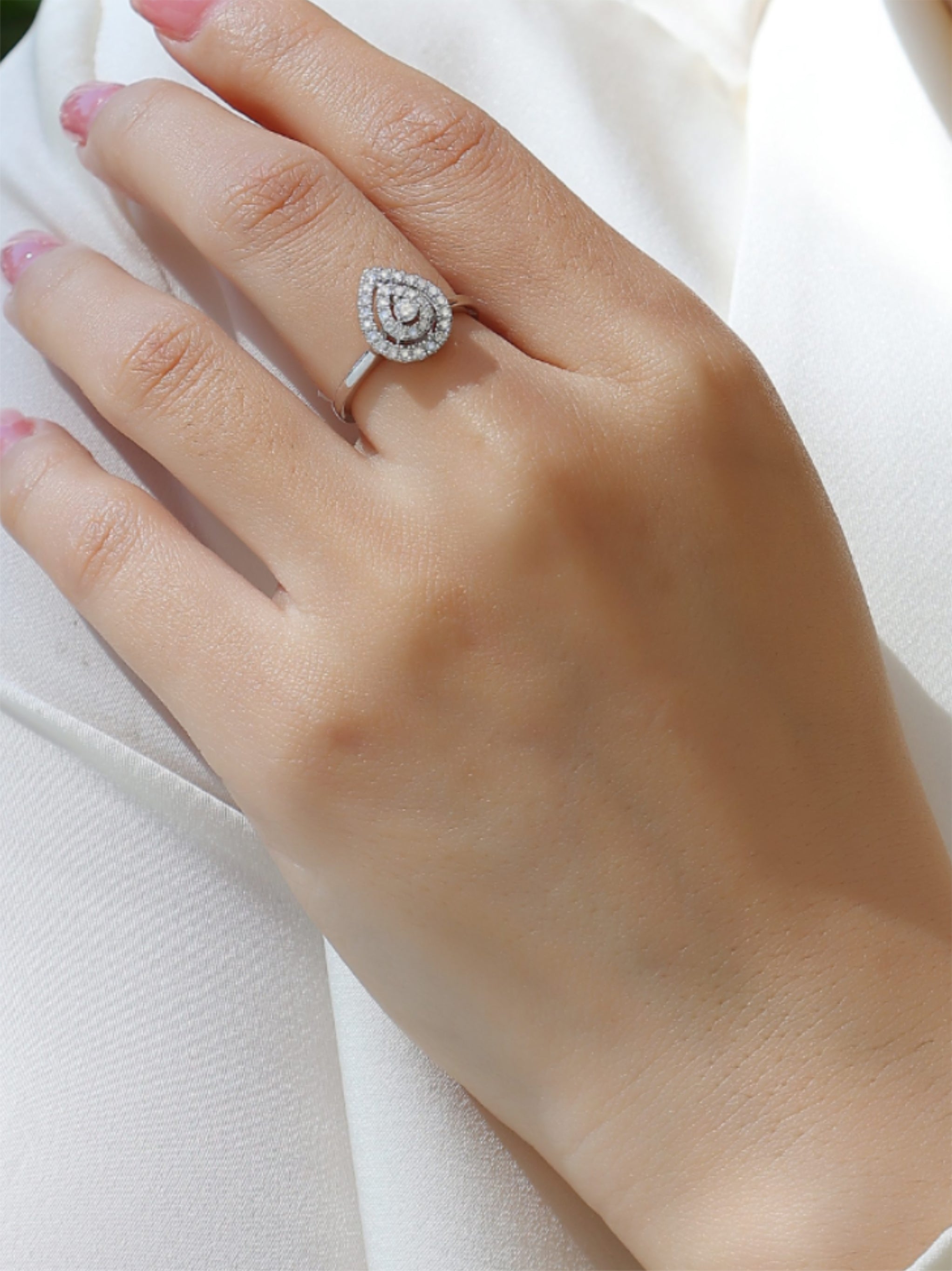 Teardrop Halo Moissanite Ring in Gold‑Plated S925 Silver