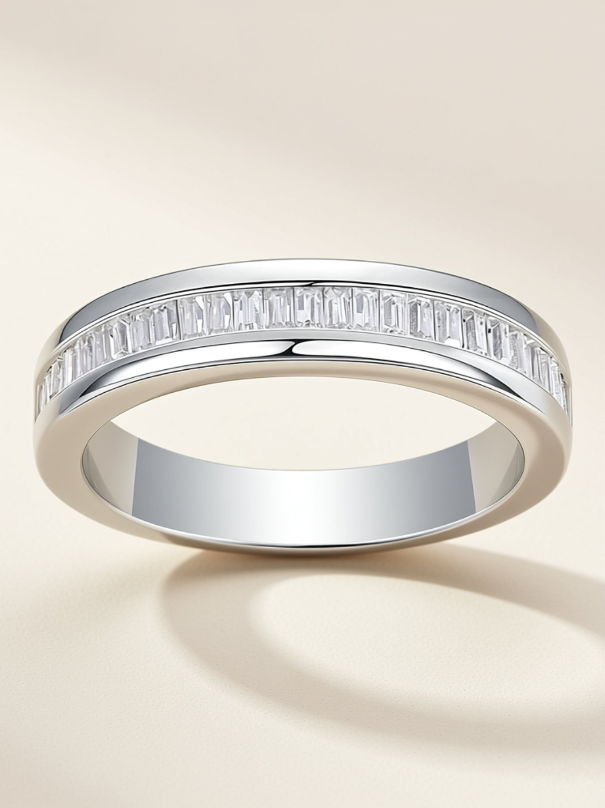 Baguette‑Cut Moissanite Band