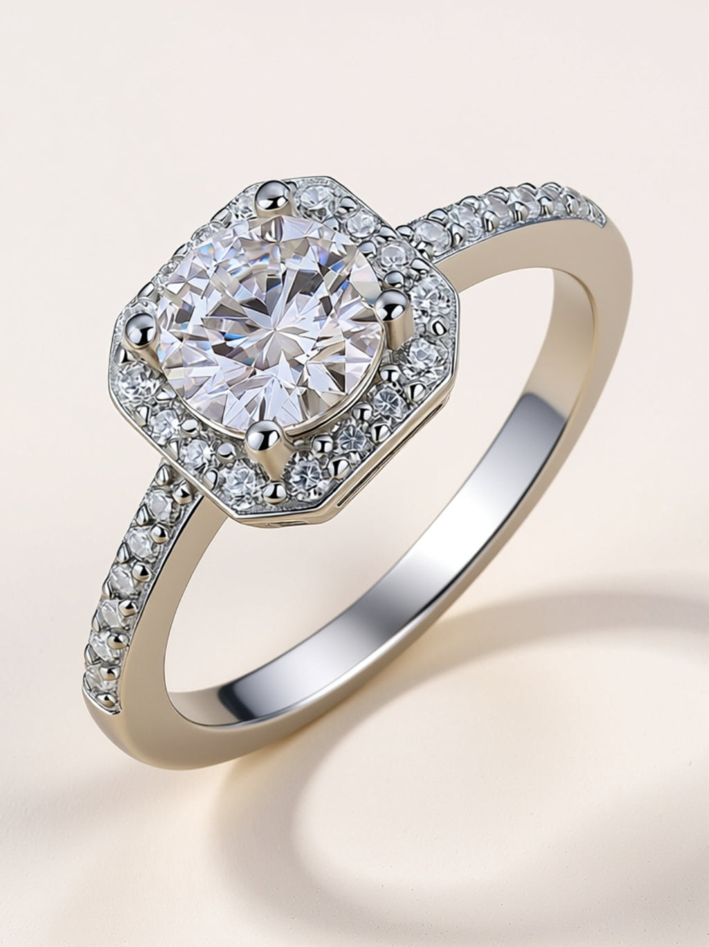 S925 Platinum‑Plated 1‑Carat Moissanite Halo Engagement Ring