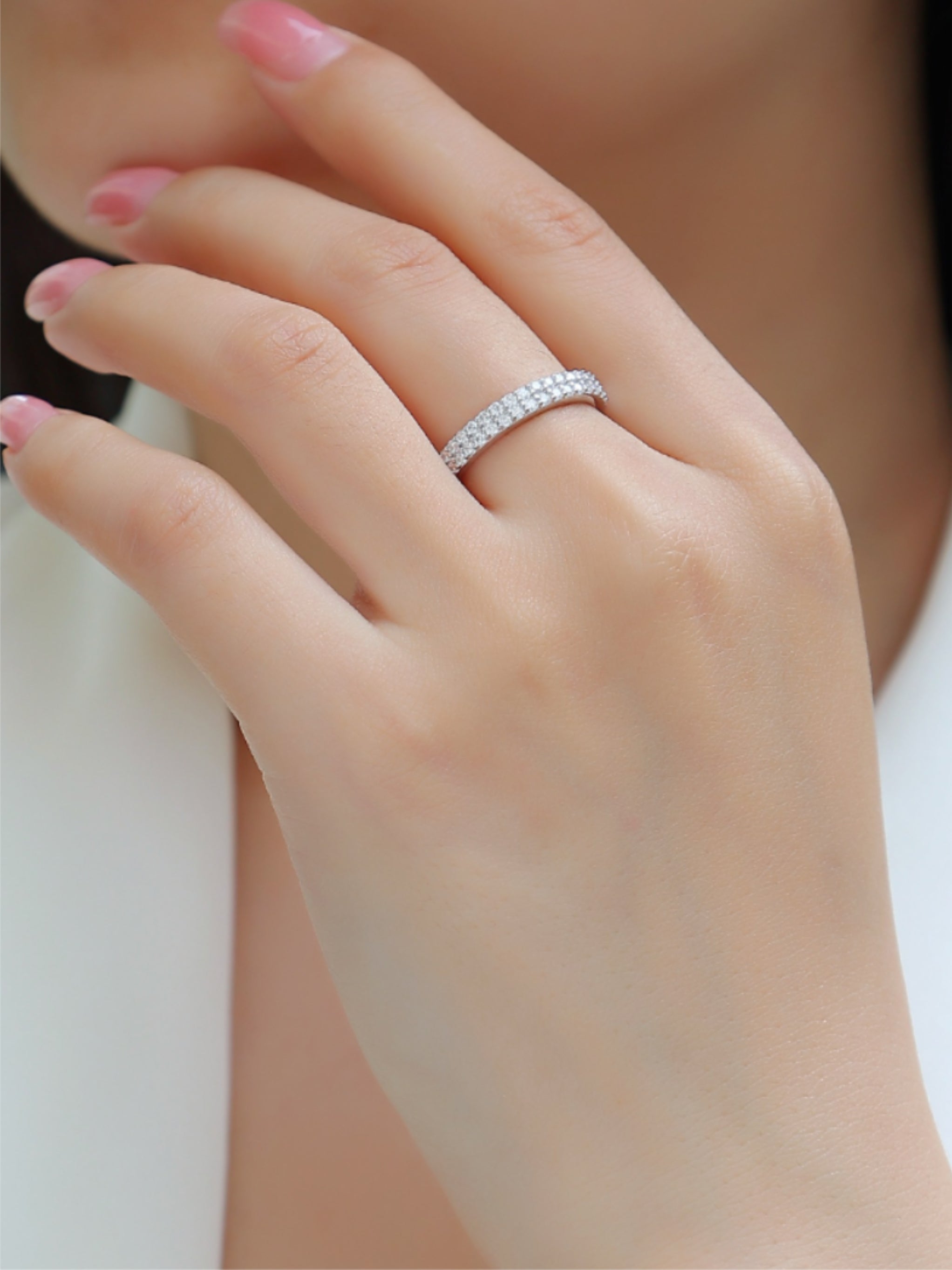 S925 Platinum‑Plated Double‑Row Moissanite Band