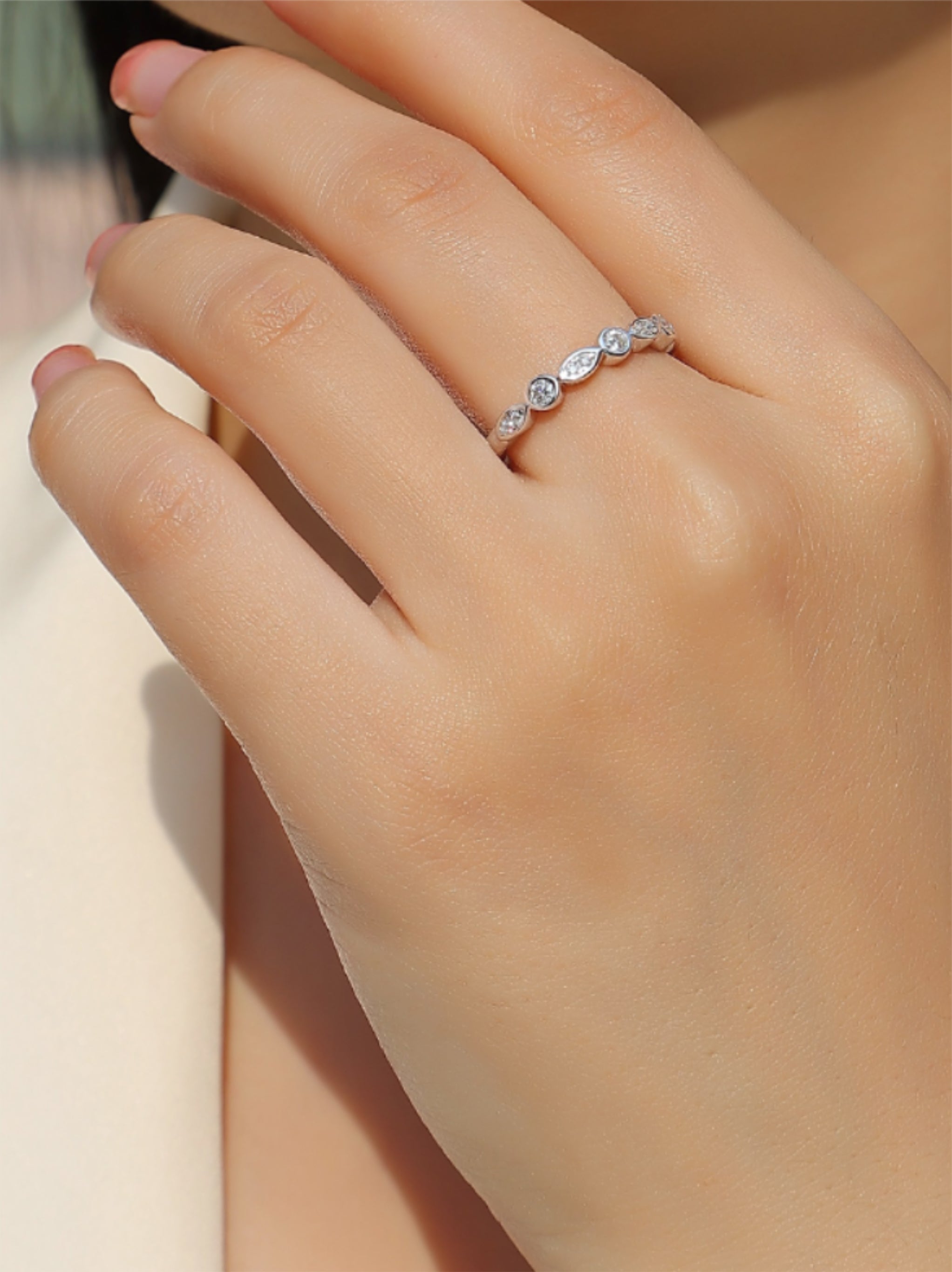 Vintage Marquise & Round Moissanite Band