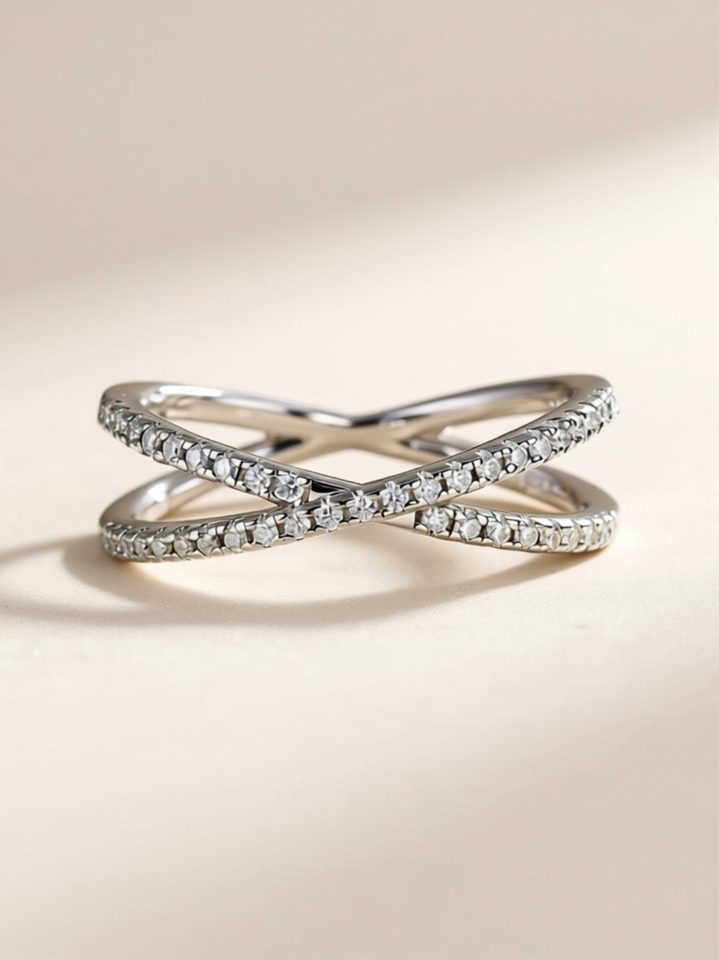 S925 Moissanite Crisscross Band