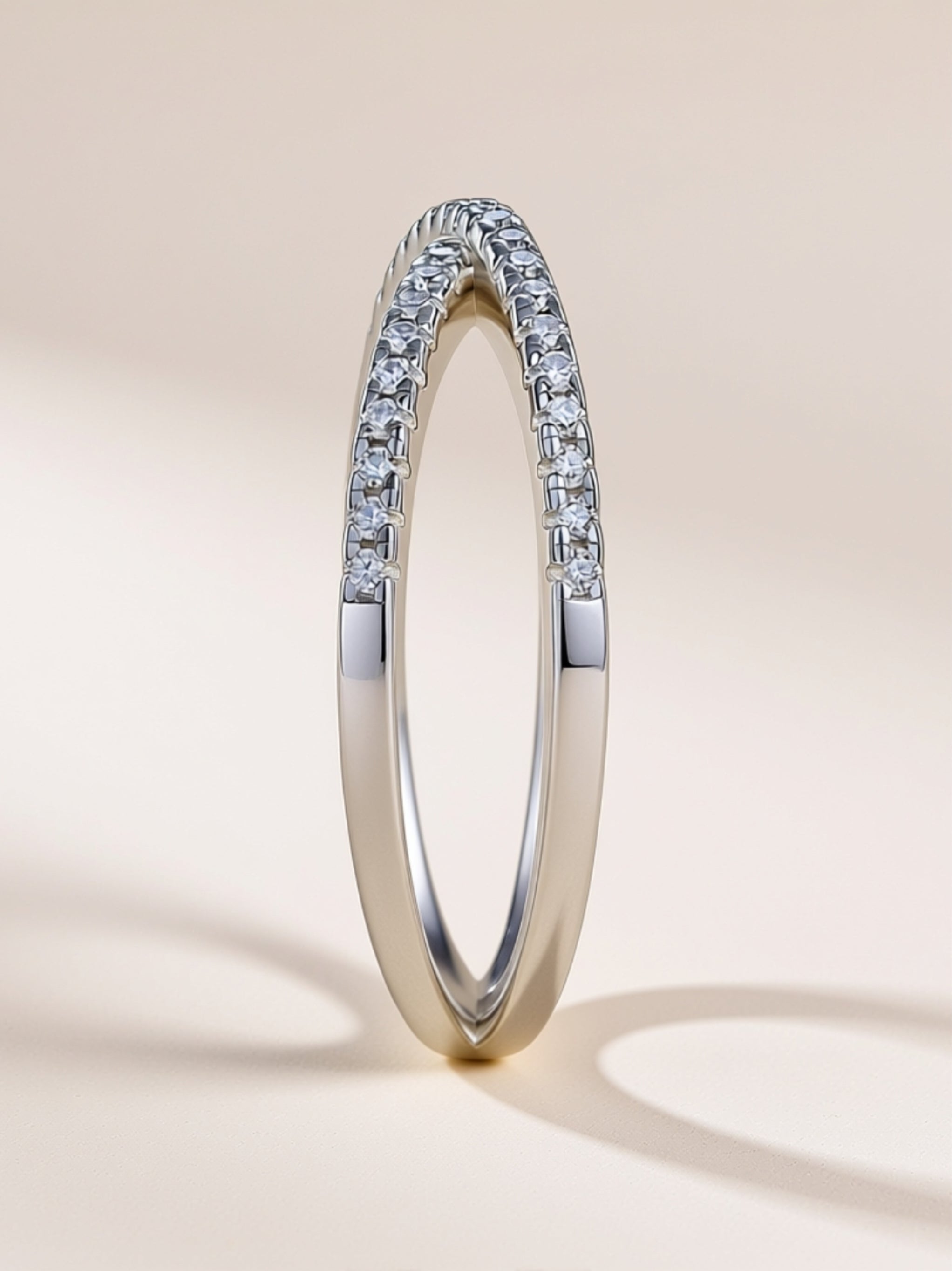S925 Moissanite Crisscross Band