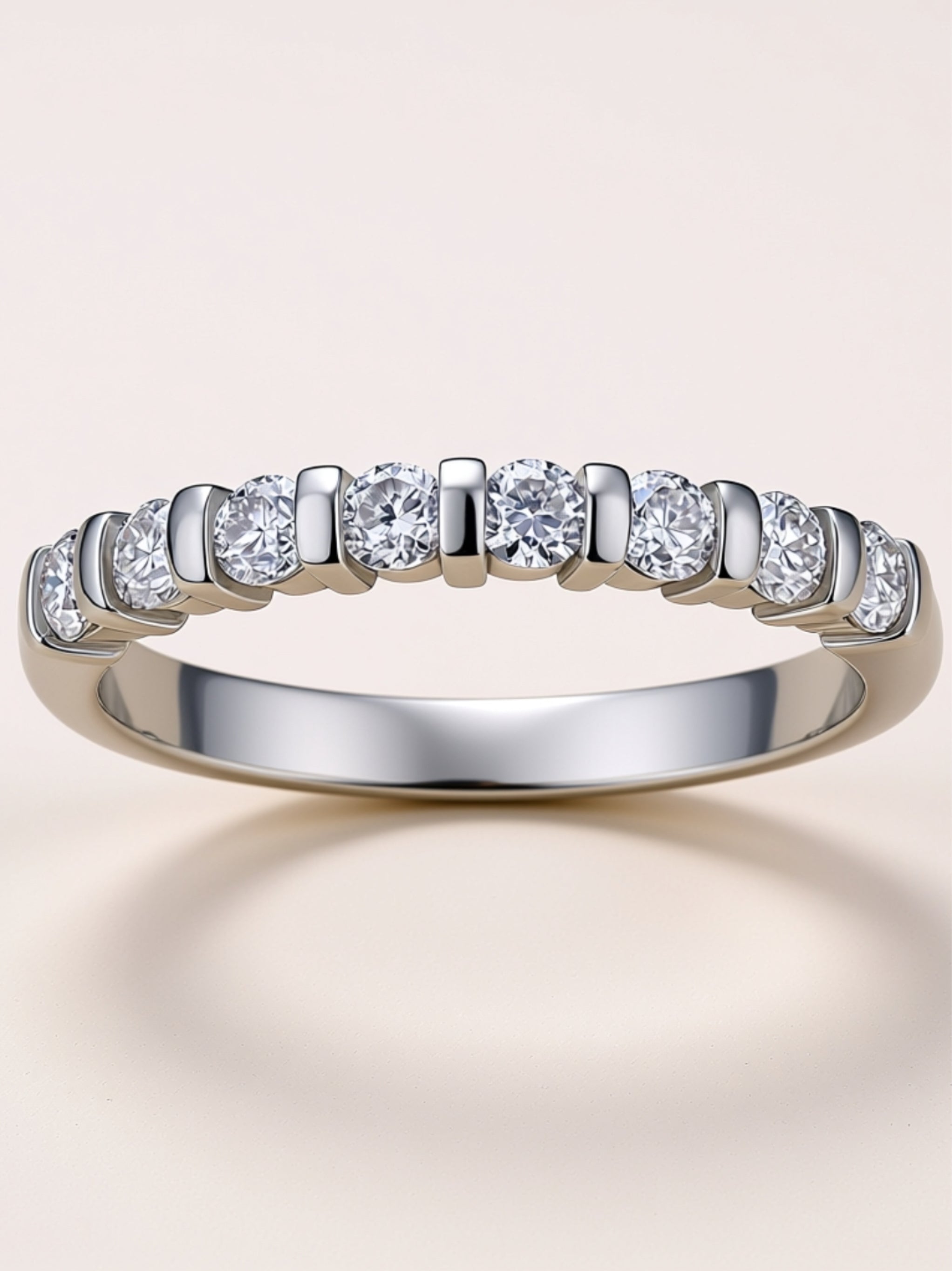 S925 Scalloped Moissanite Band