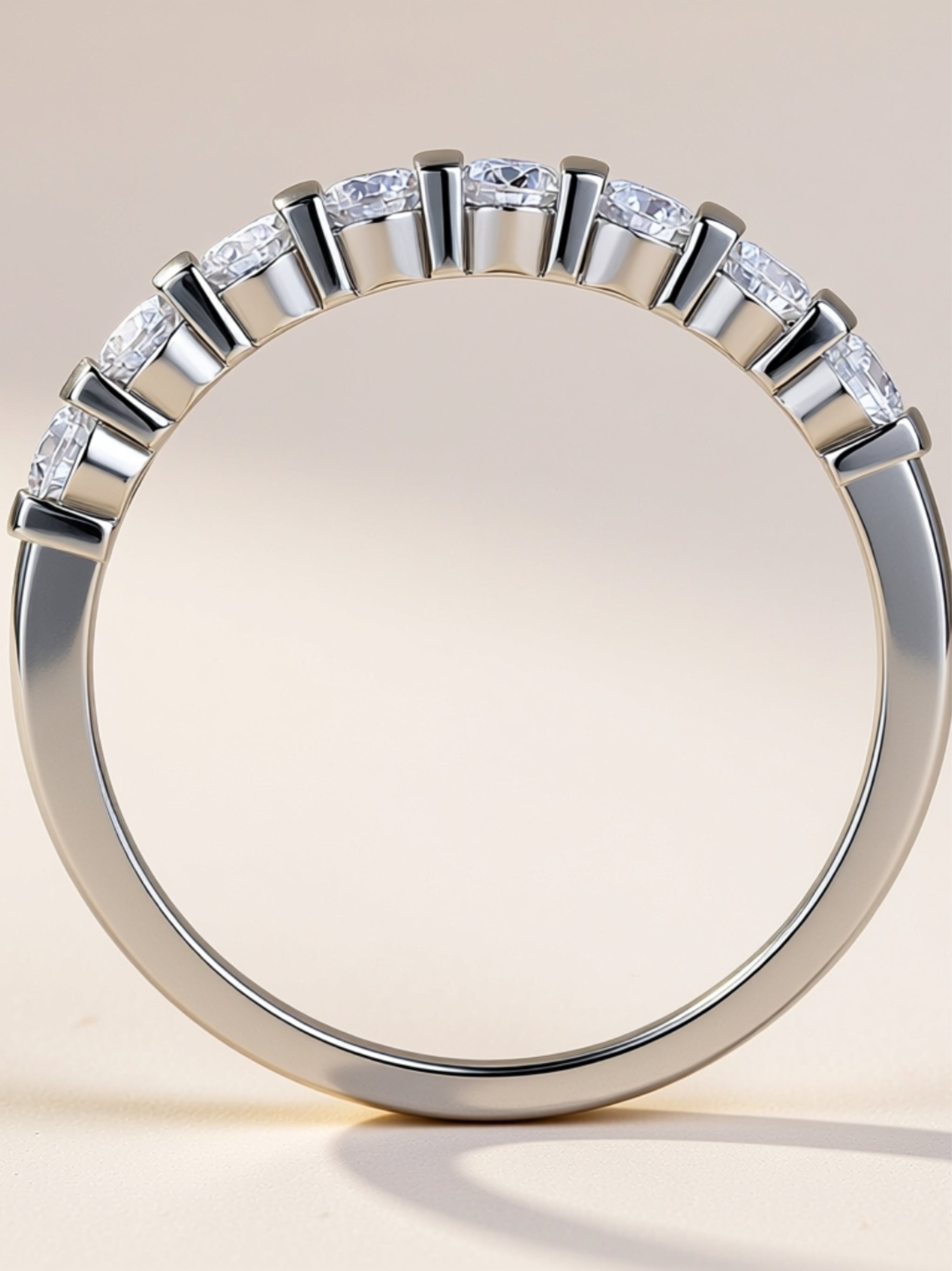 S925 Scalloped Moissanite Band