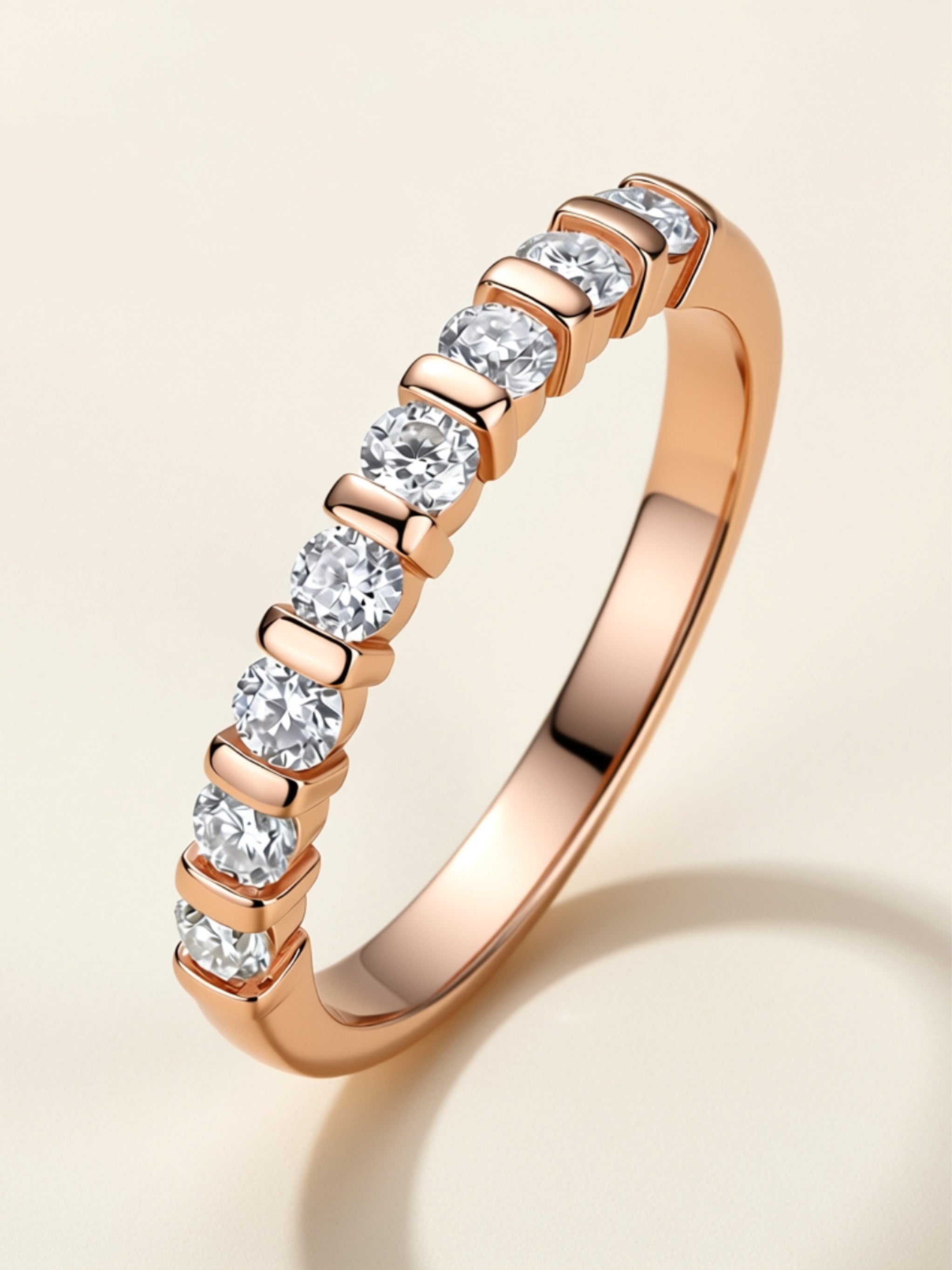 S925 Scalloped Moissanite Band