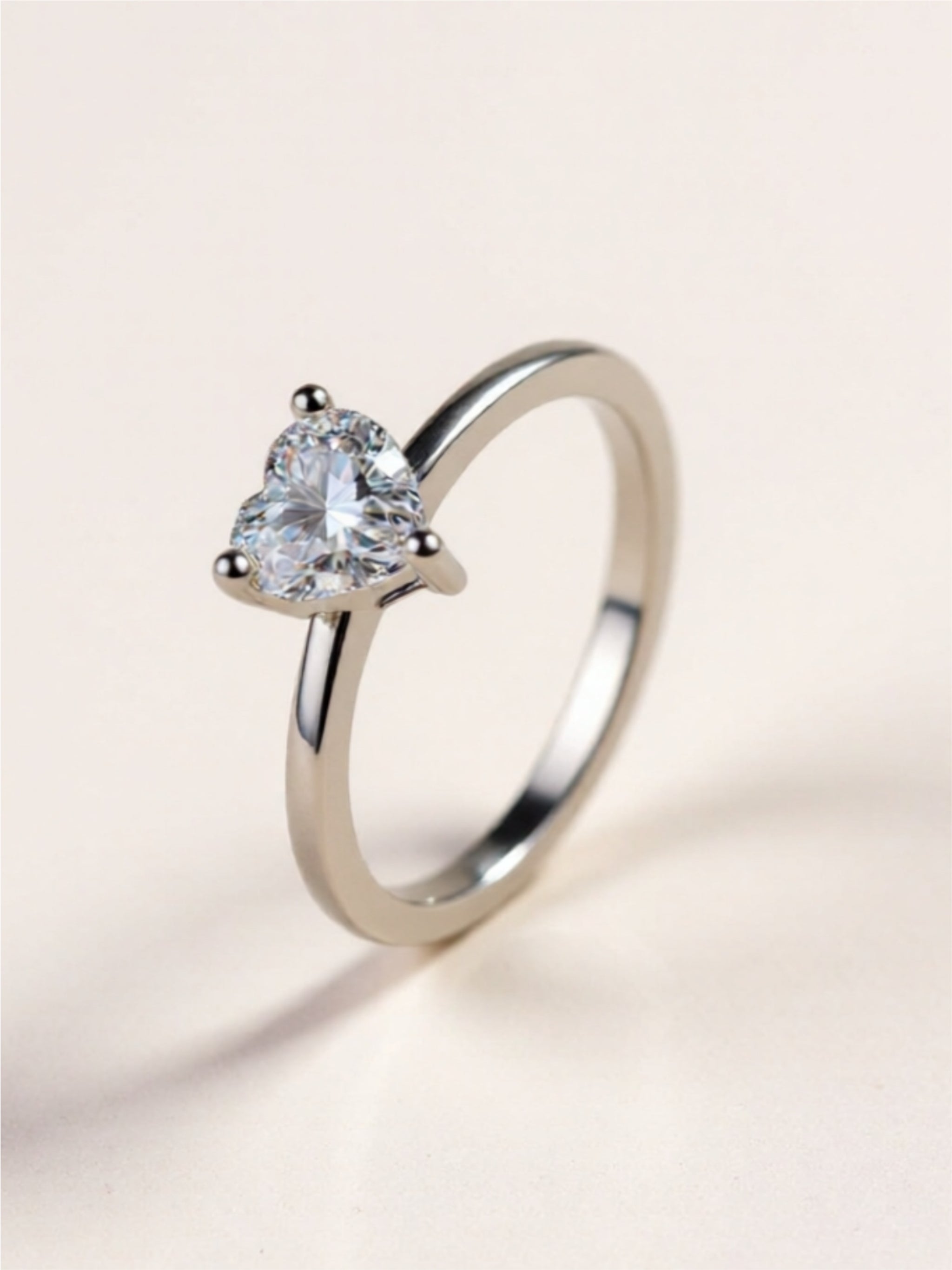 925 Sterling Silver Heart Moissanite Solitaire Ring